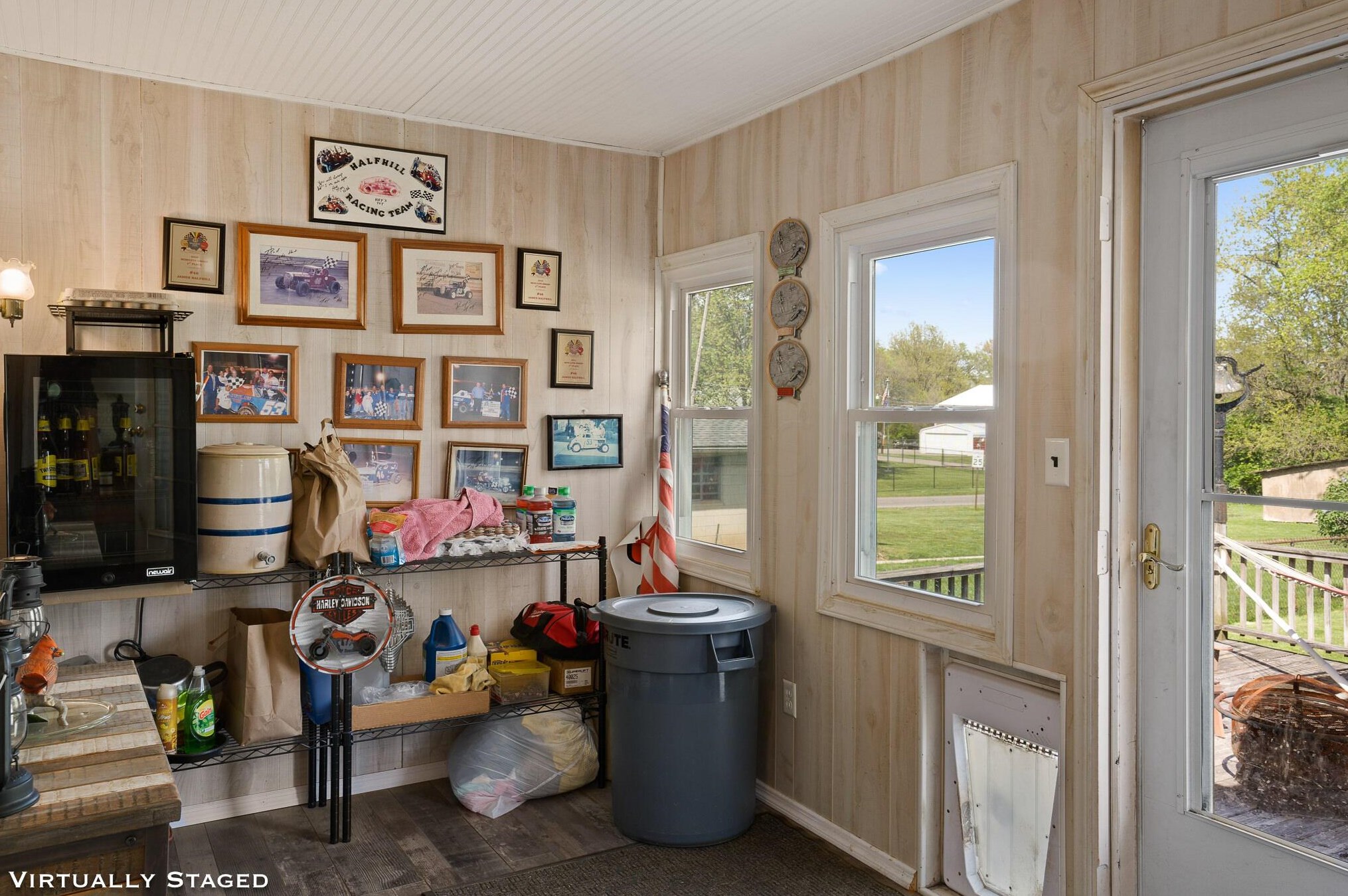 1554 Brown Rd, Columbus OH 43223-3804 exterior