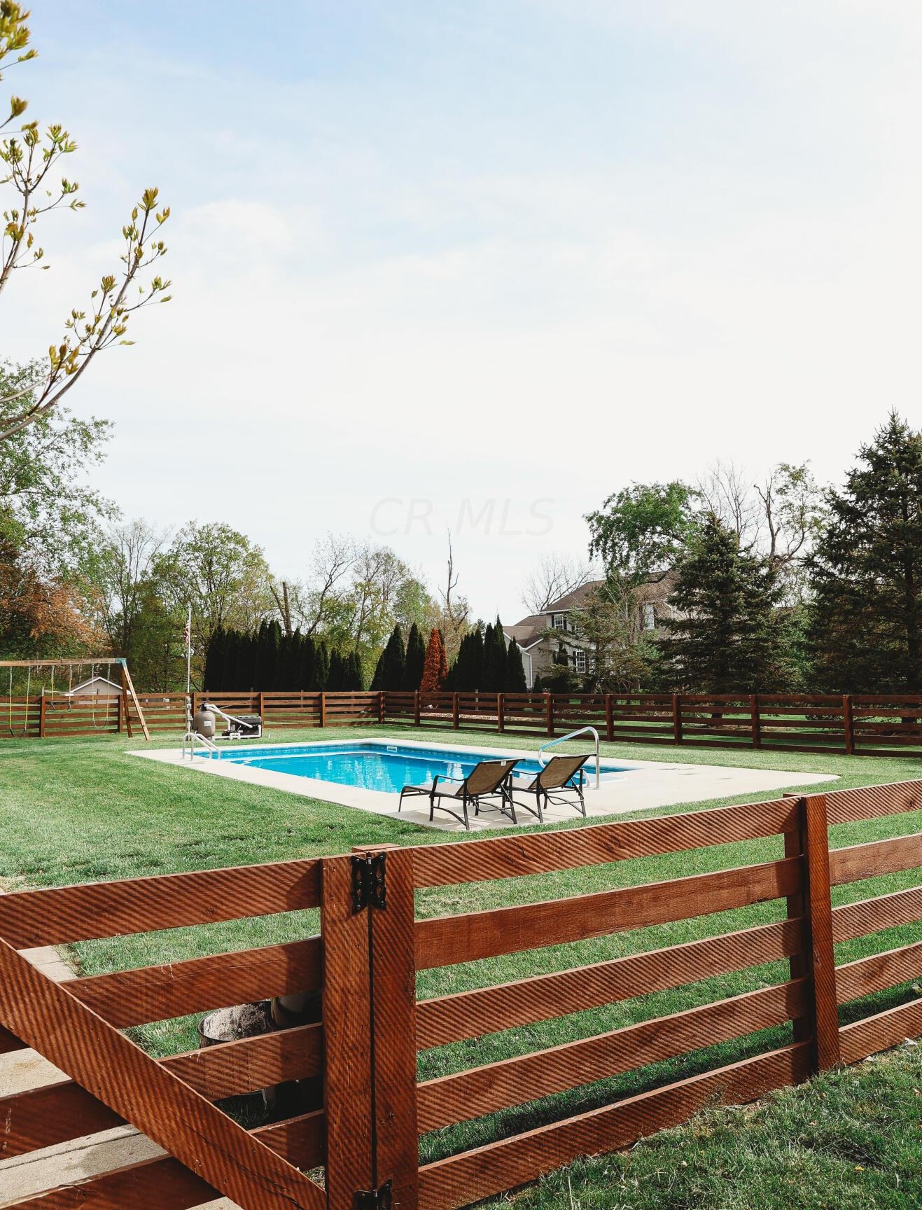 113 Sycamore Way, Thornville OH  43076-8001 exterior