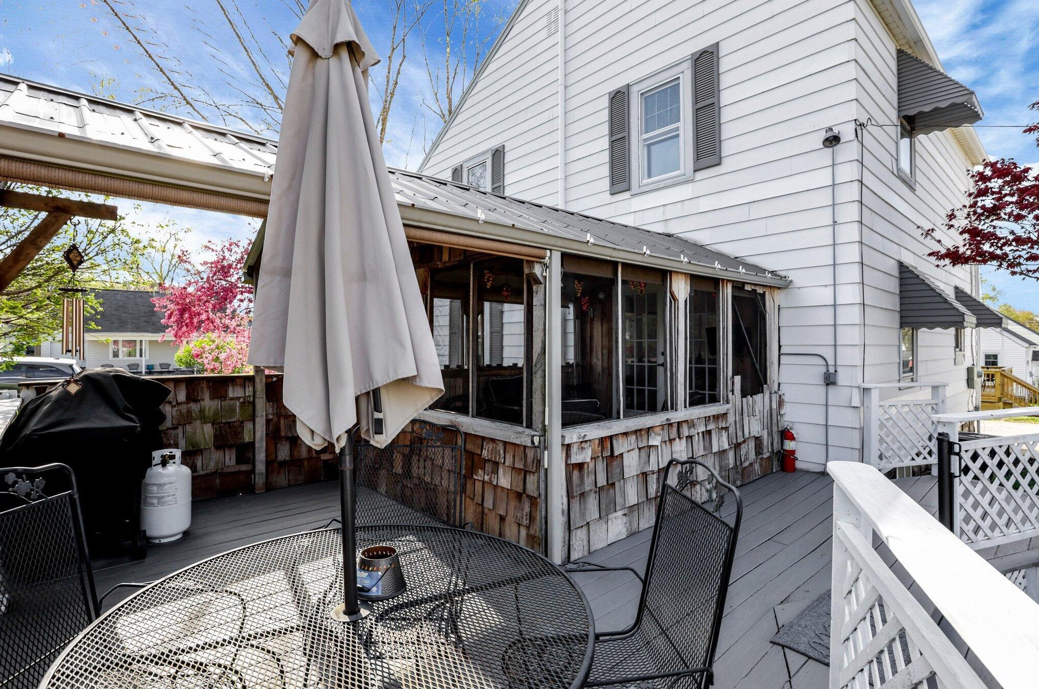 715 Harding Ave, Lancaster OH  43130-2760 exterior