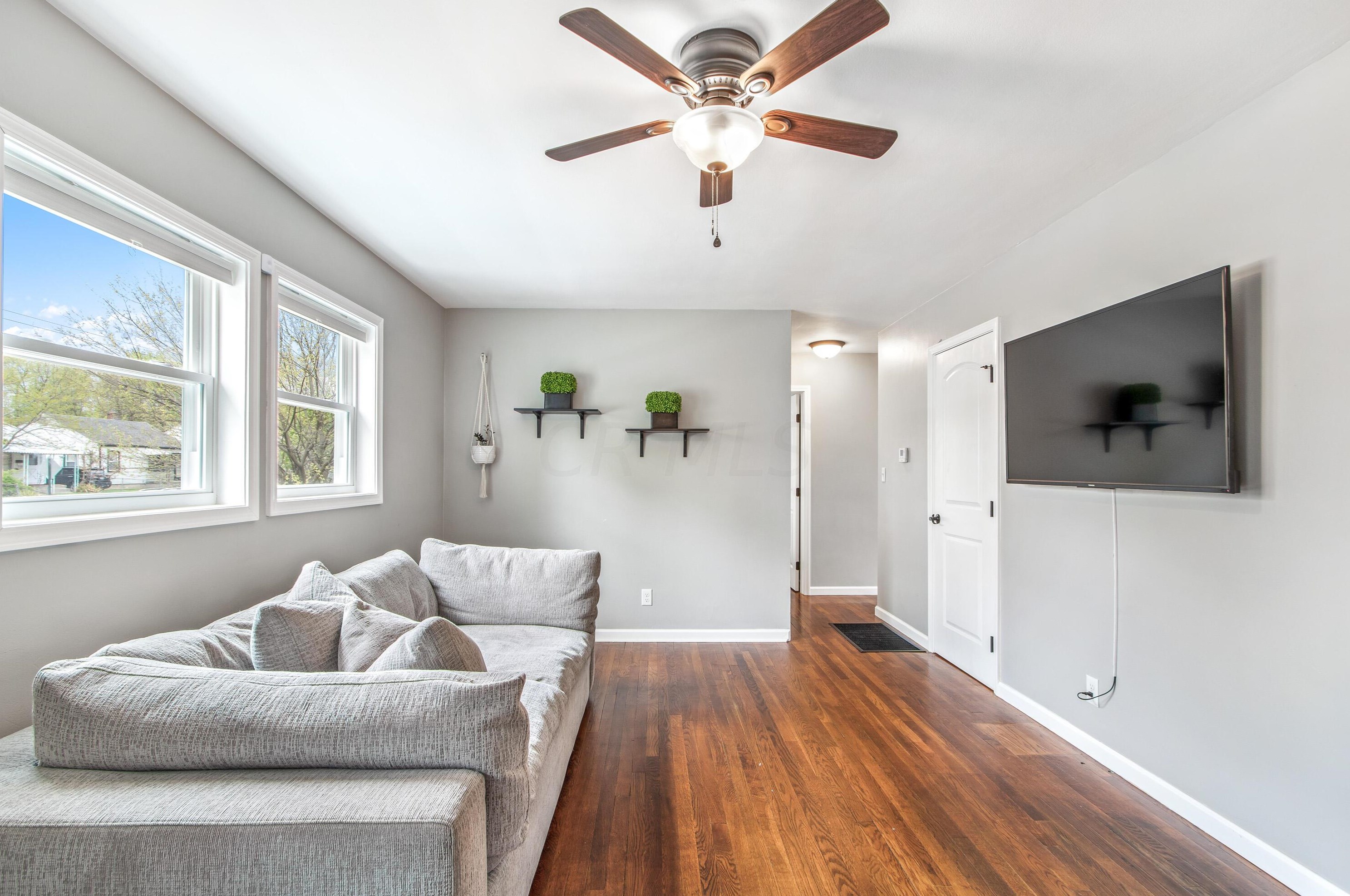 2492 Atwood Ter, Columbus OH  43211-1102 exterior