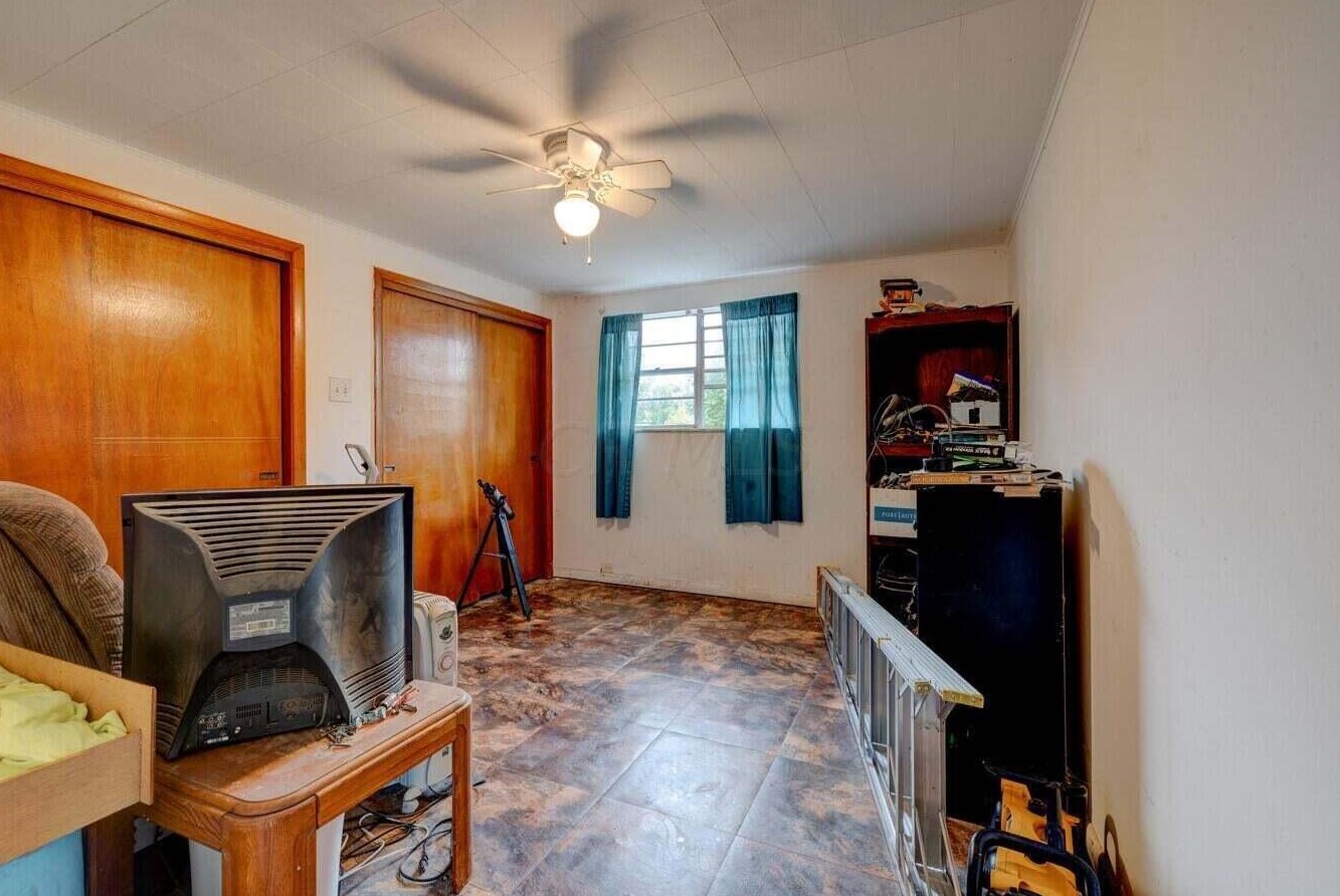 192 Park Ave, Columbus OH  43223-1338 exterior