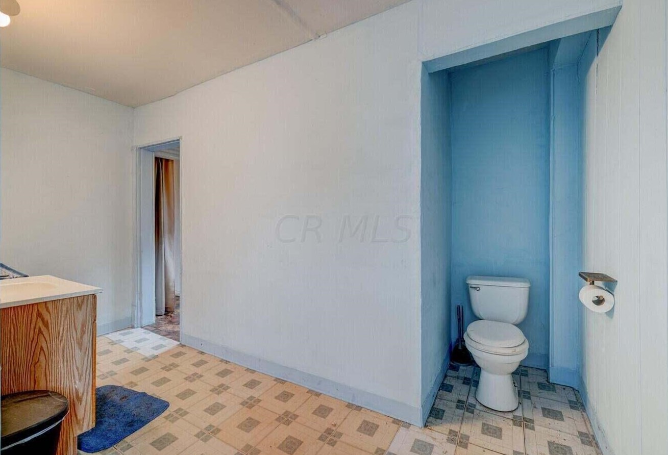 192 Park Ave, Columbus OH  43223-1338 exterior