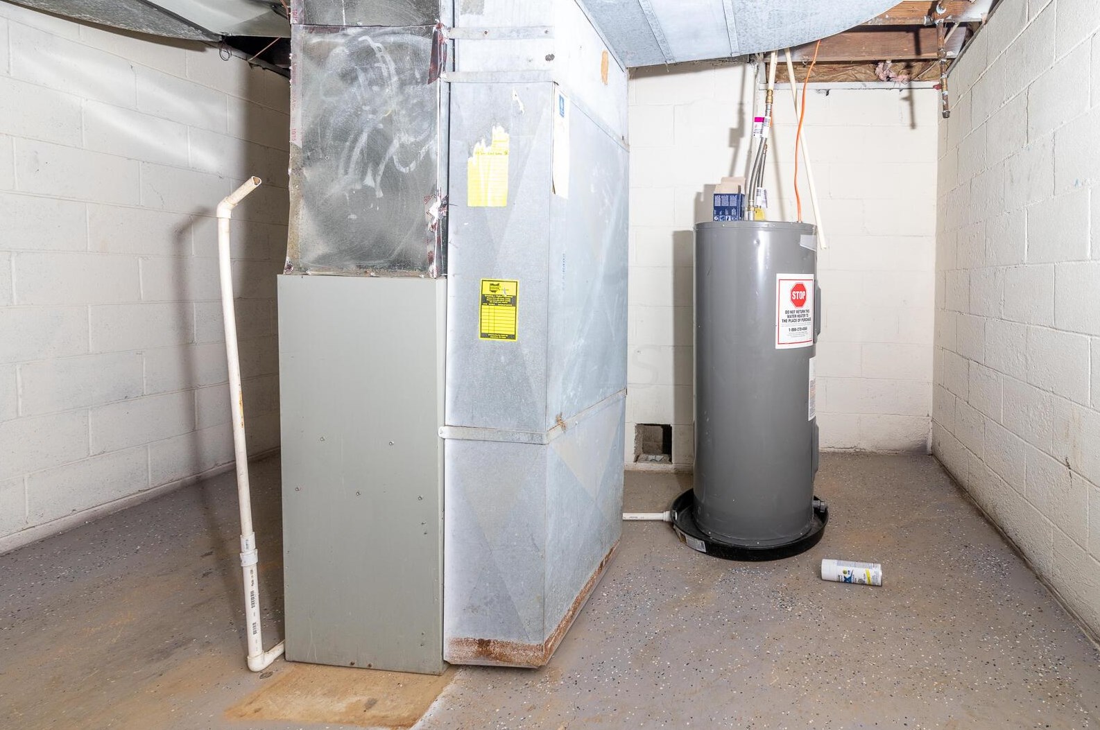 2241 Mcguffey Rd, Columbus OH  43211-2021 exterior