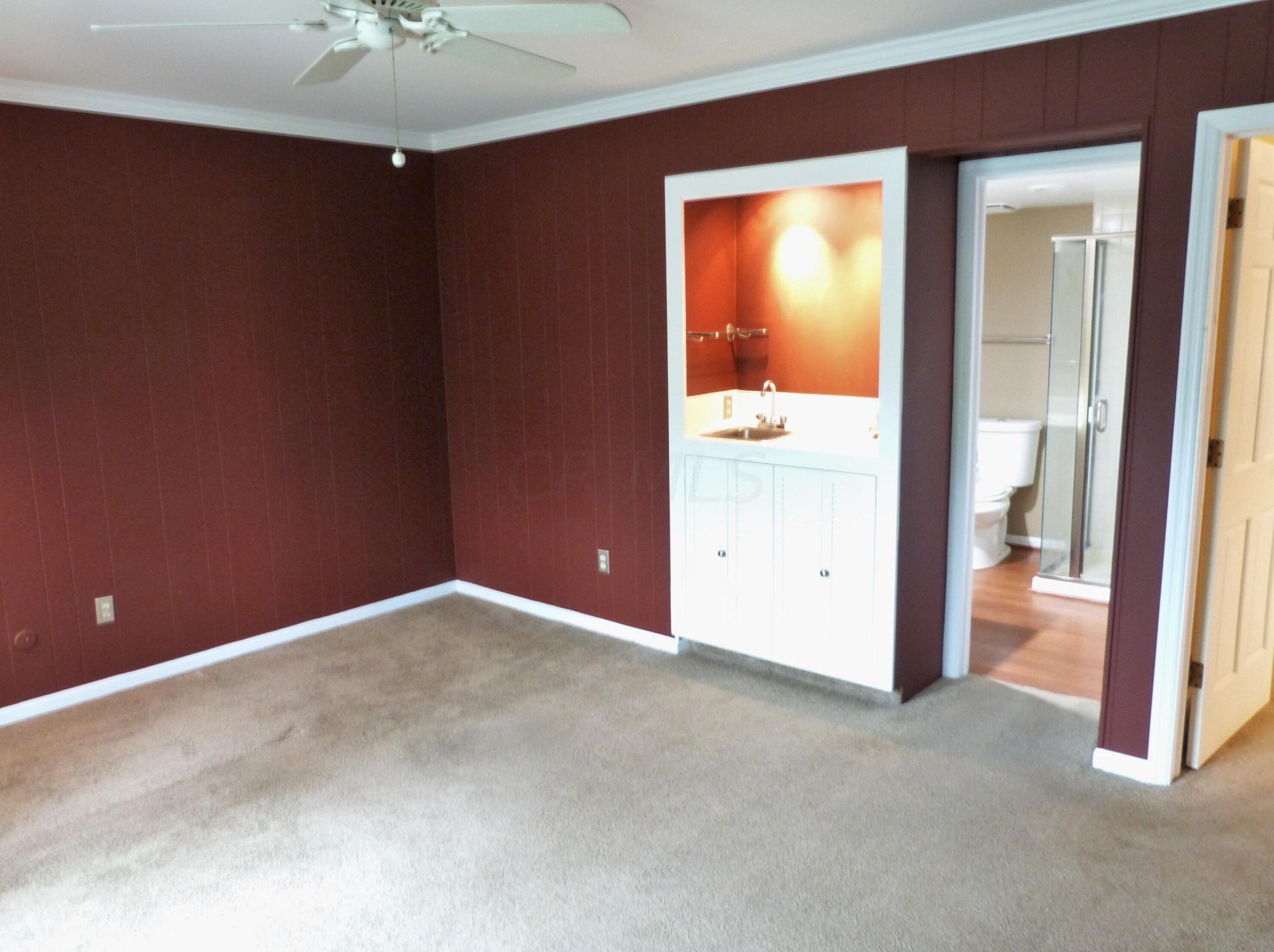 3522 La Rochelle Dr, Columbus OH 43221-1536 exterior