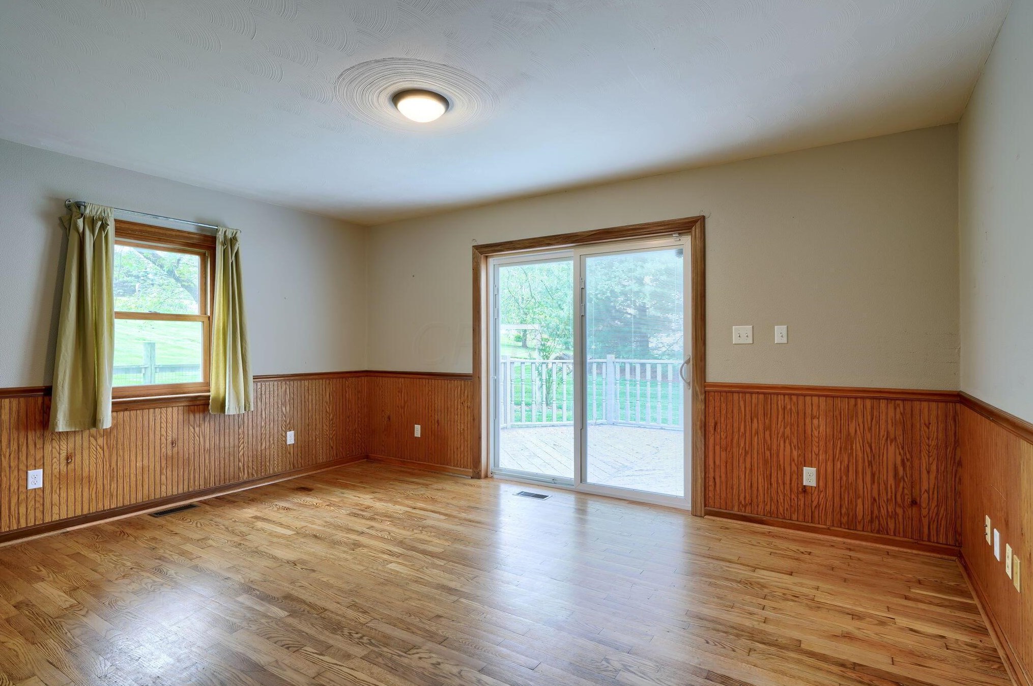 14951 Plazier Rd, Ashville OH  43103-9439 exterior