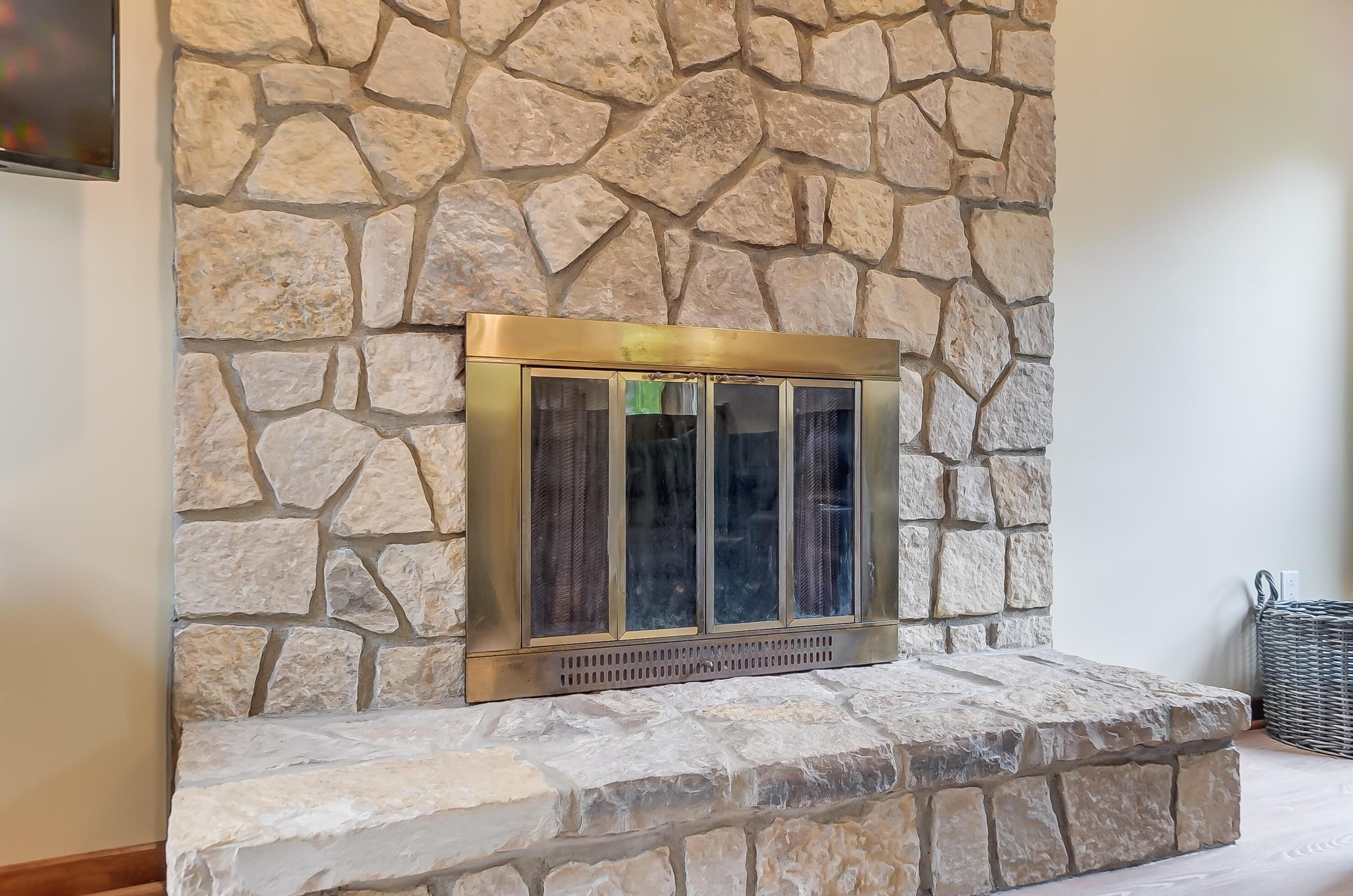 5351 Fortress Trl, Columbus OH  43230-1545 exterior