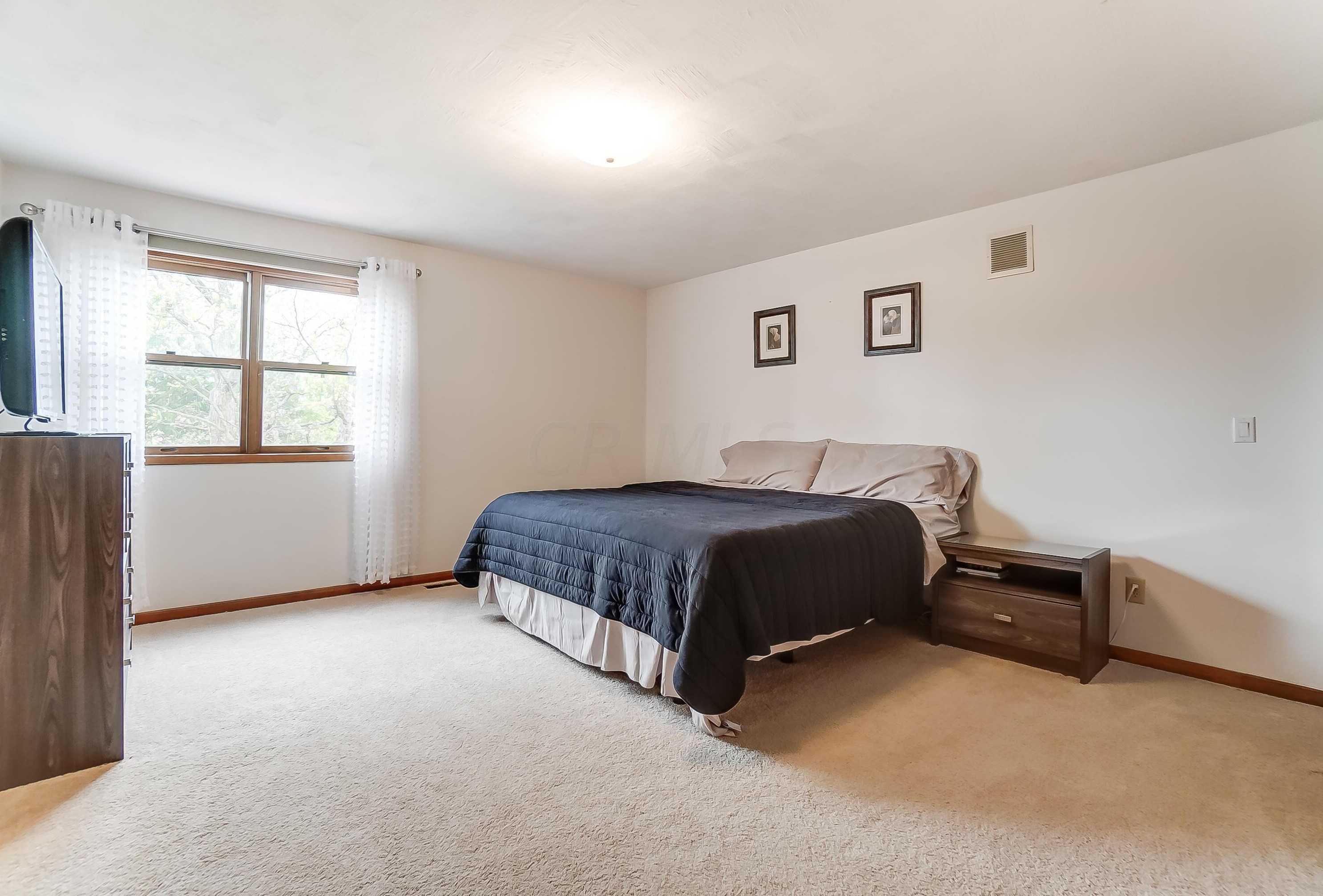 5351 Fortress Trl, Columbus OH  43230-1545 exterior