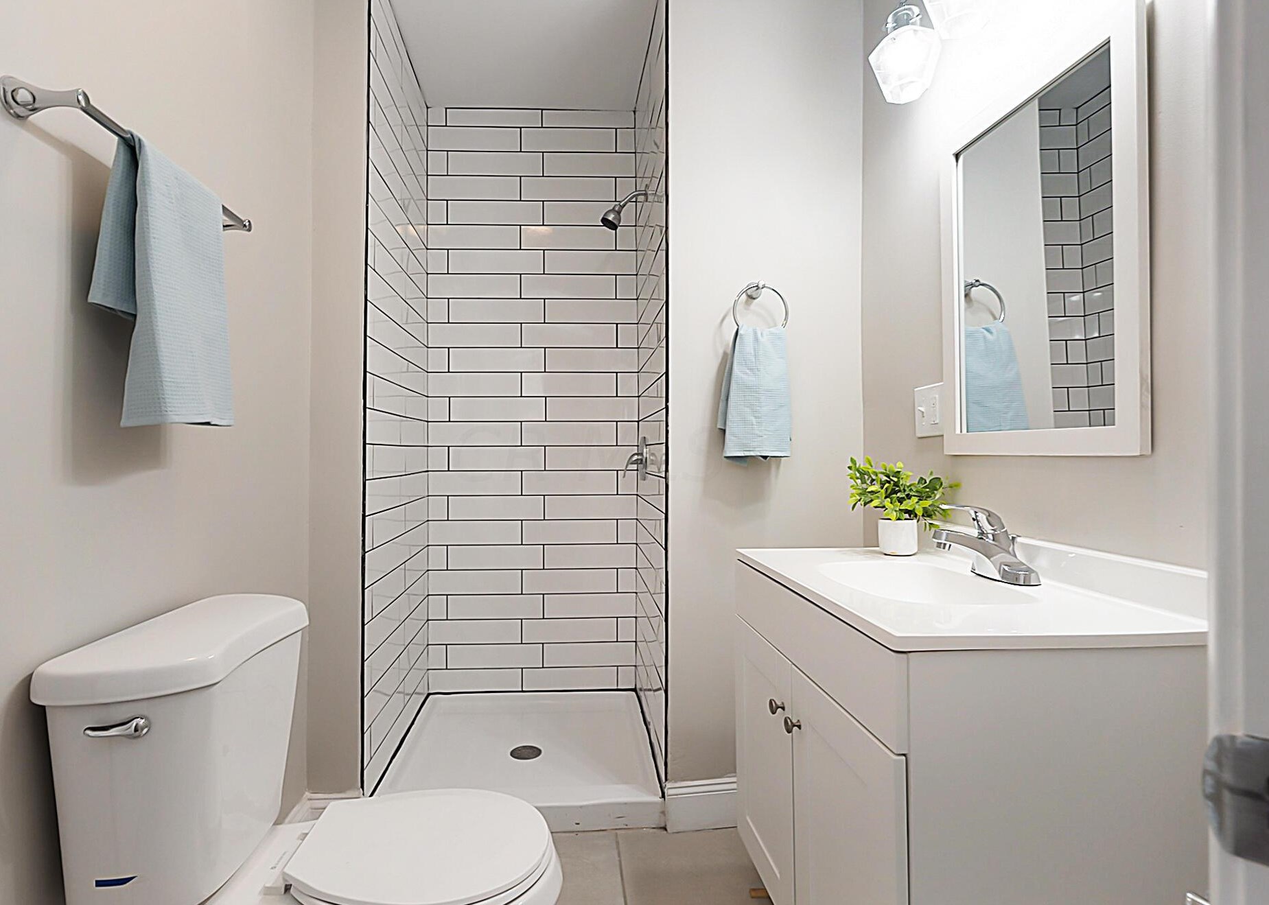 57 Wisconsin Ave, Columbus OH  43222-1141 exterior