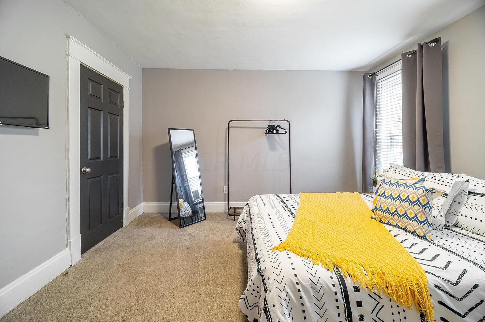 359 Hinman Ave, Columbus OH 43207-1907 exterior