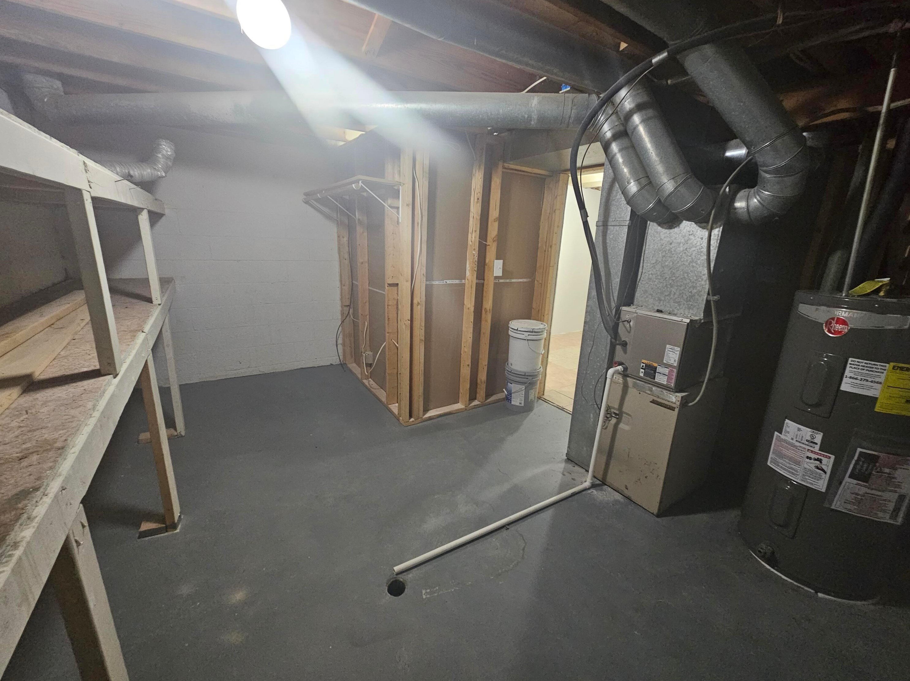 2278 Perkins Ct, Columbus OH 43229-9605 exterior