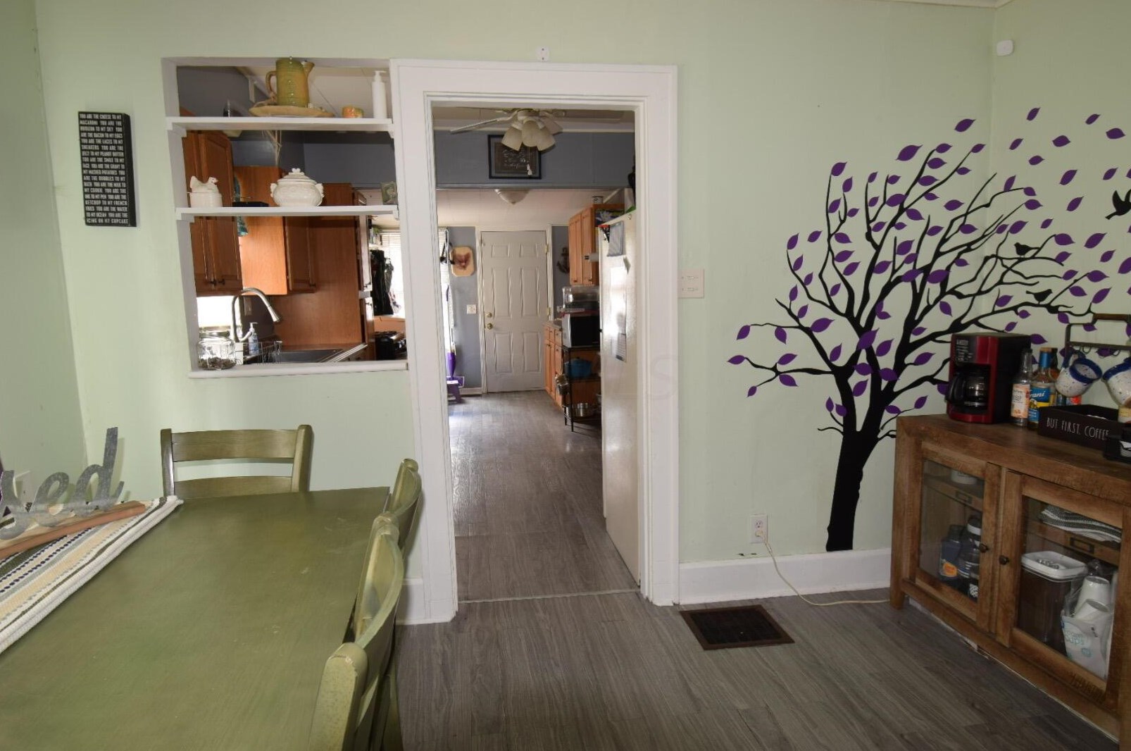 423 Miller Ave, Lancaster OH  43130-2828 exterior