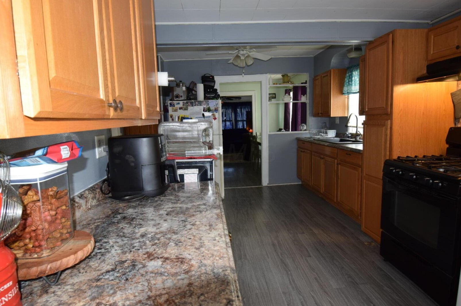 423 Miller Ave, Lancaster OH  43130-2828 exterior