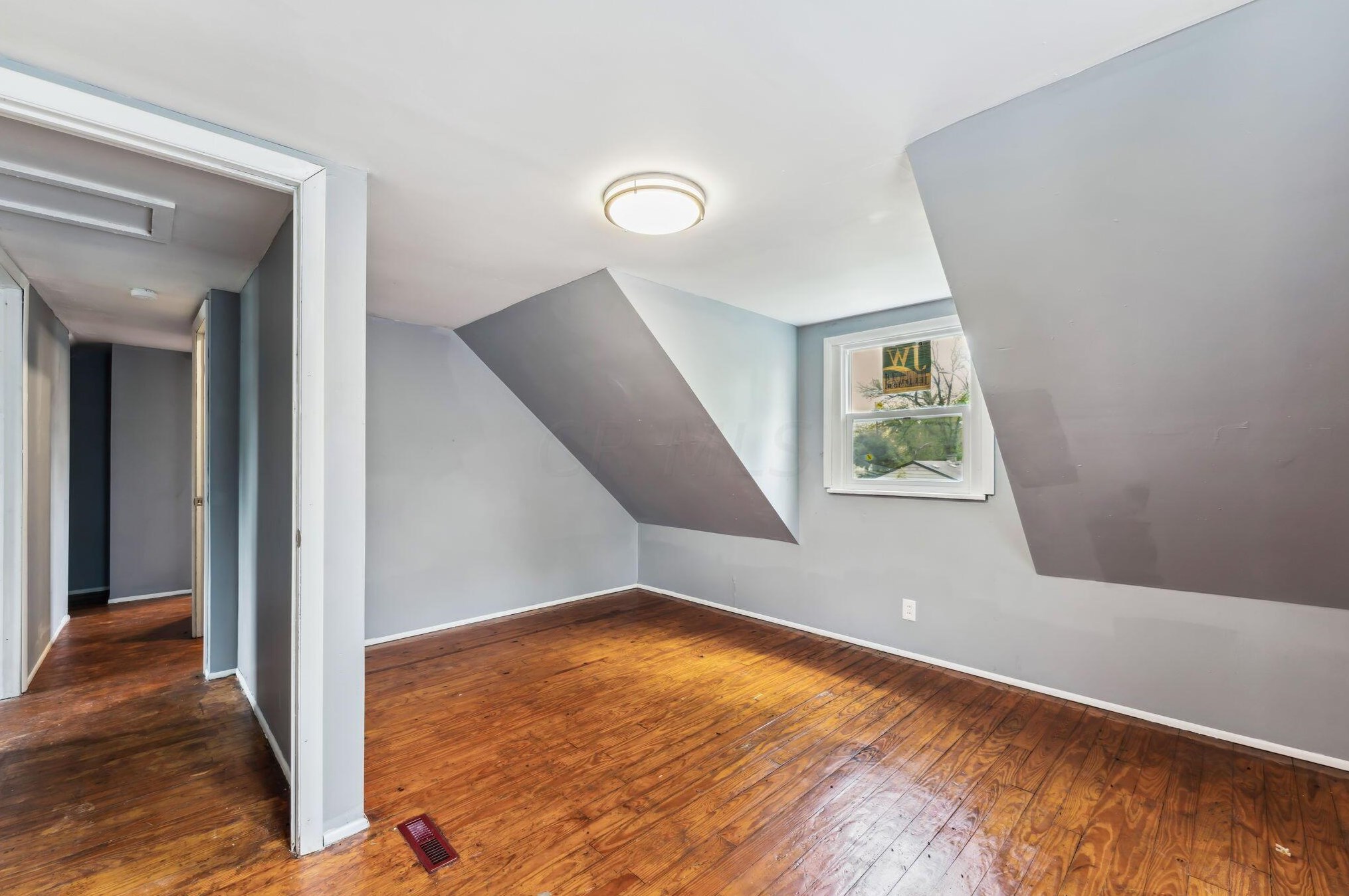 1490 24 Ave, Columbus OH 43211-2543 exterior