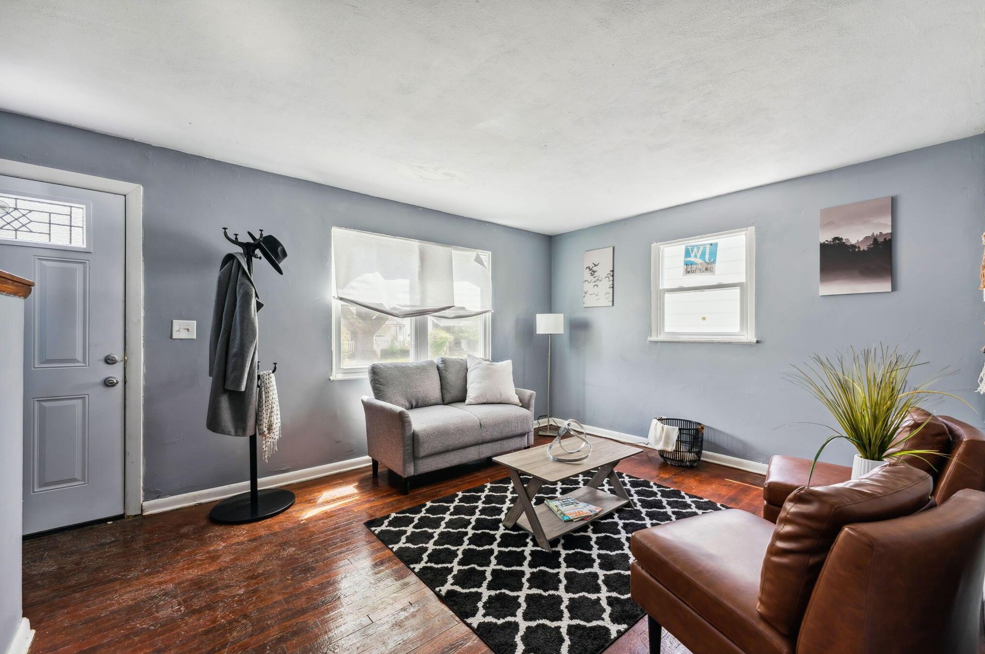 1490 24 Ave, Columbus OH 43211-2543 exterior