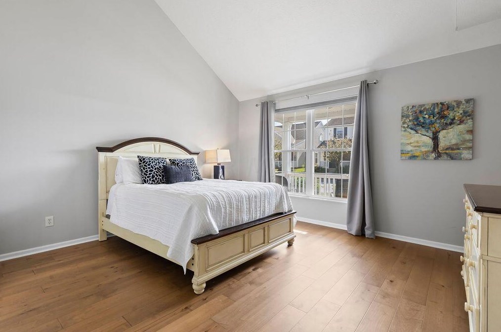 5965 Course Dr, Westerville OH  43081-8071 exterior