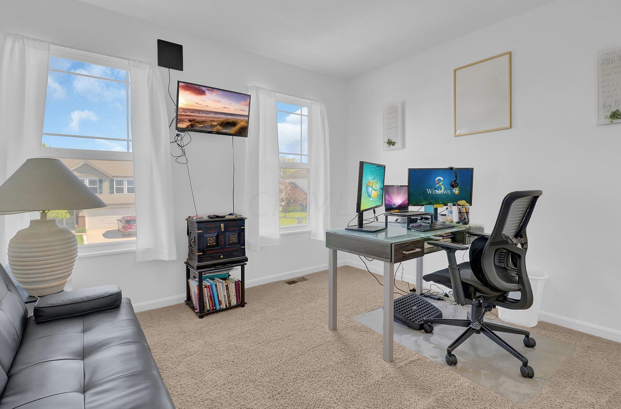 7545 Witch Hazel Dr, Cnl Wnchstr OH  43110-7733 exterior