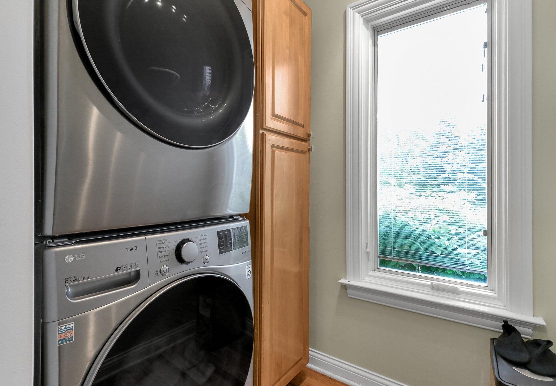 6197 Mcnaughten Grove Ln, Columbus OH  43213-5107 exterior