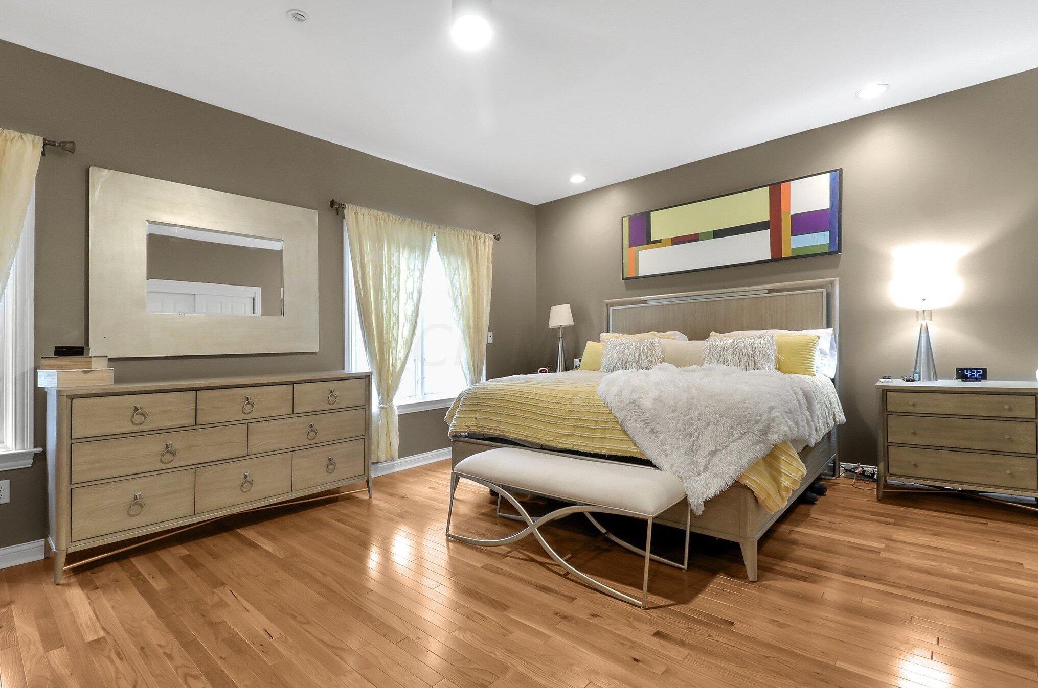 6197 Mcnaughten Grove Ln, Columbus OH  43213-5107 exterior