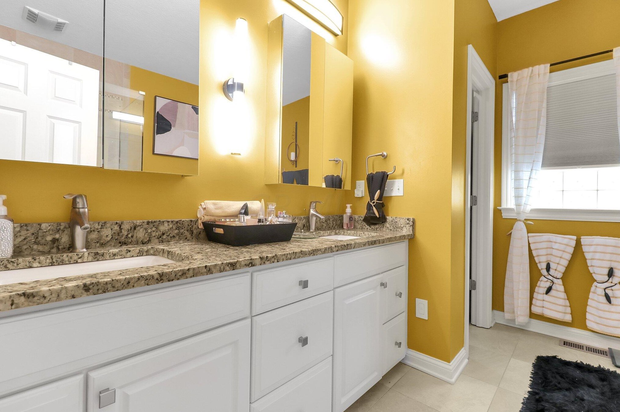 6197 Mcnaughten Grove Ln, Columbus OH  43213-5107 exterior