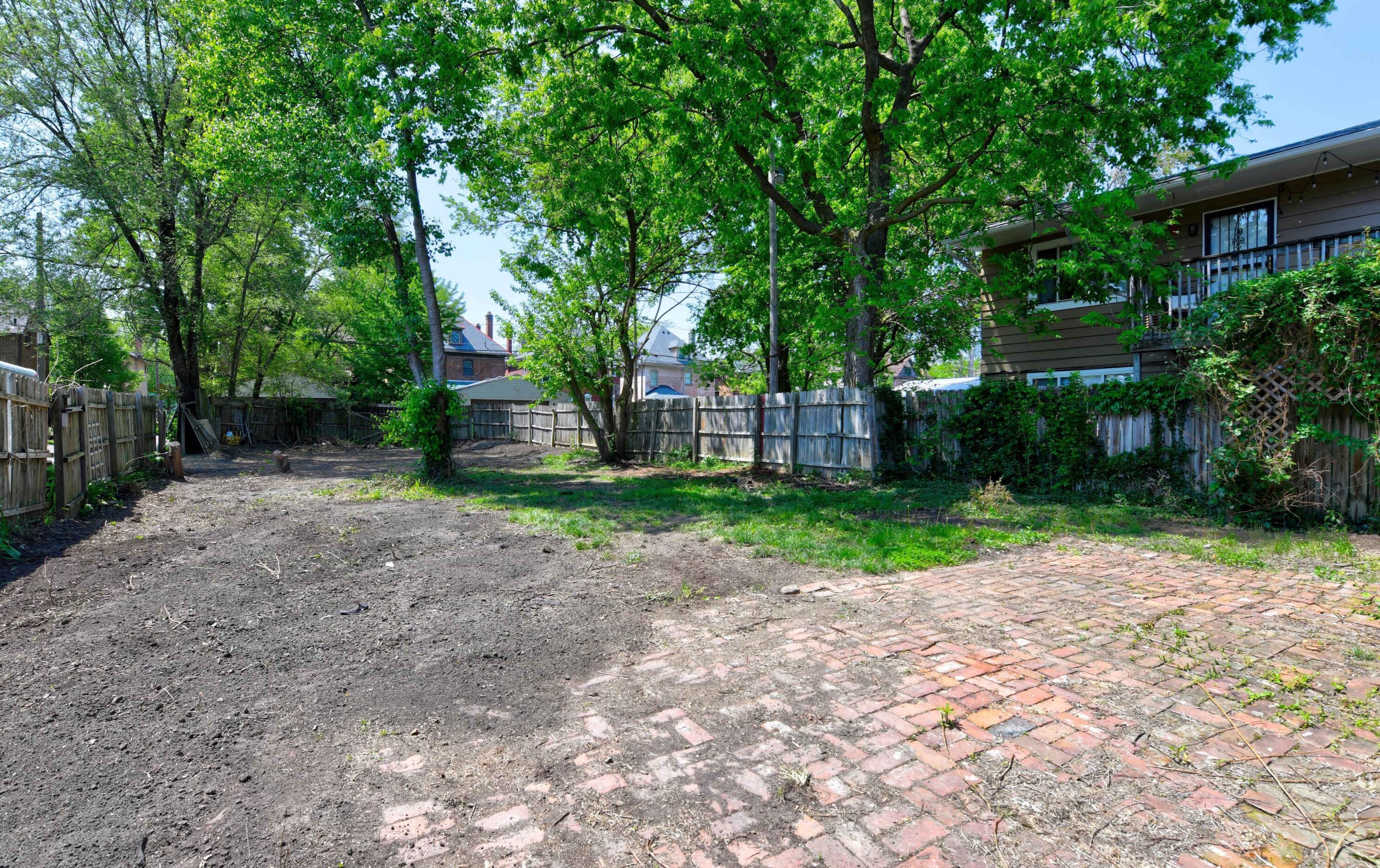 269 18 St, Columbus OH 43203-1572 exterior