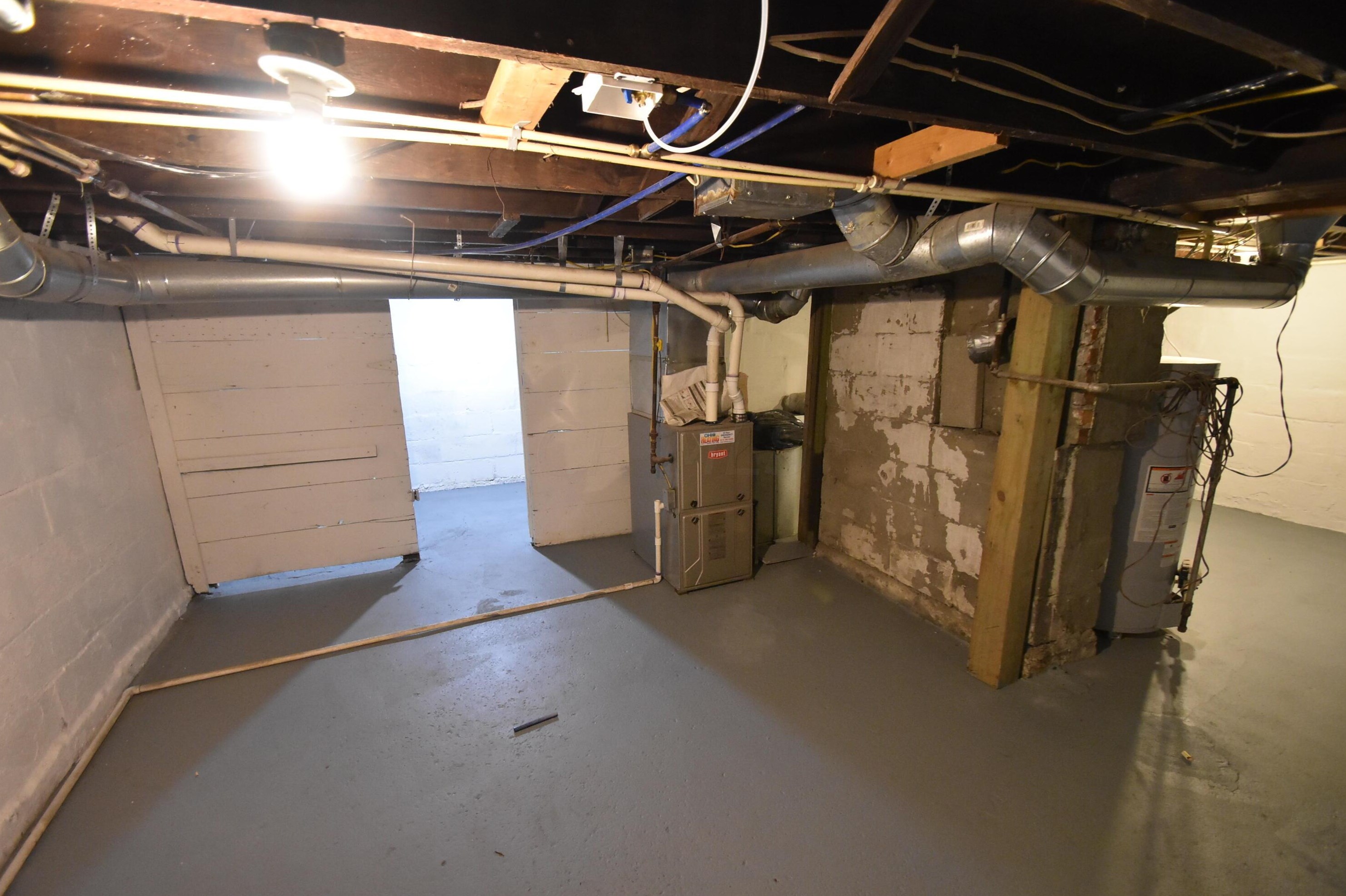 476 Hinman Ave, Columbus OH 43207-2004 exterior