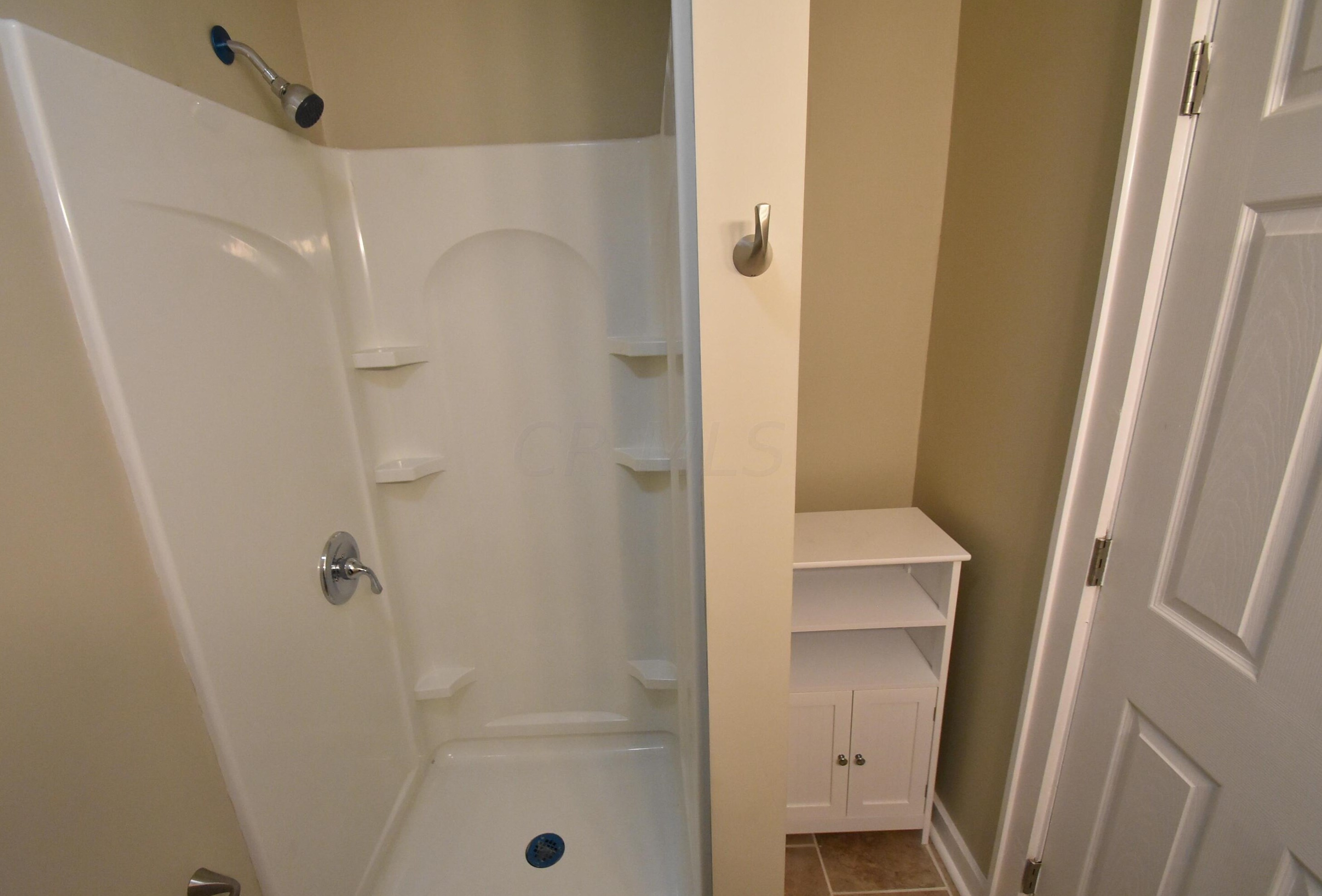 476 Hinman Ave, Columbus OH 43207-2004 exterior