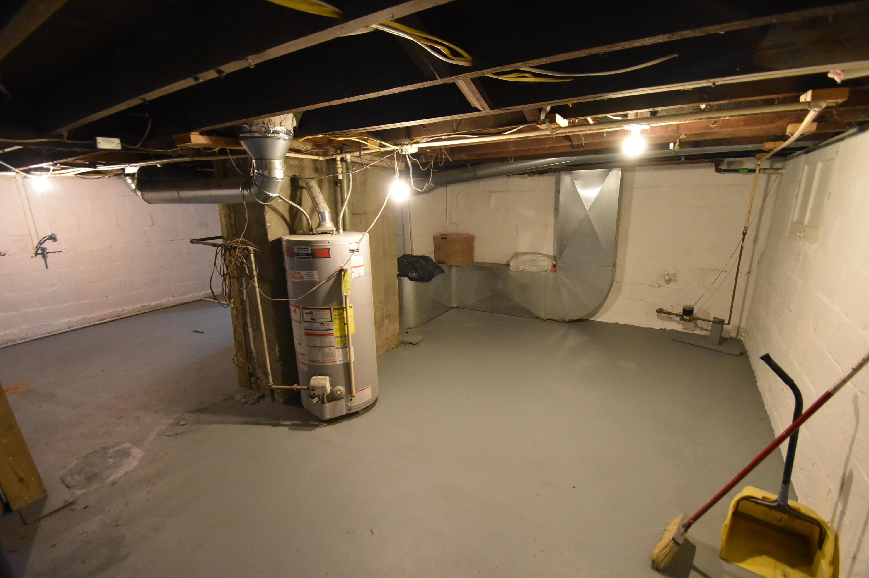 476 Hinman Ave, Columbus OH 43207-2004 exterior