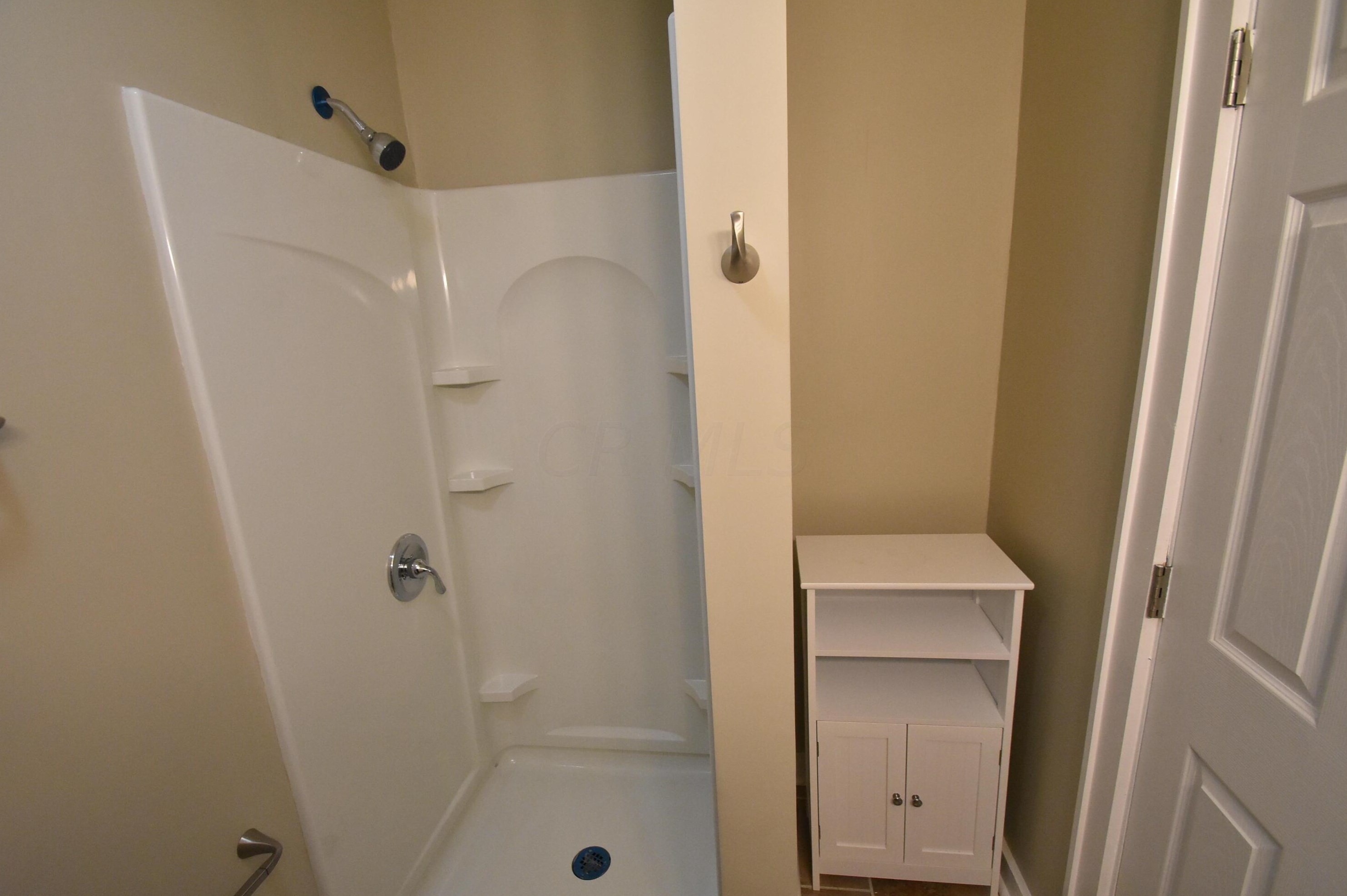 476 Hinman Ave, Columbus OH 43207-2004 exterior