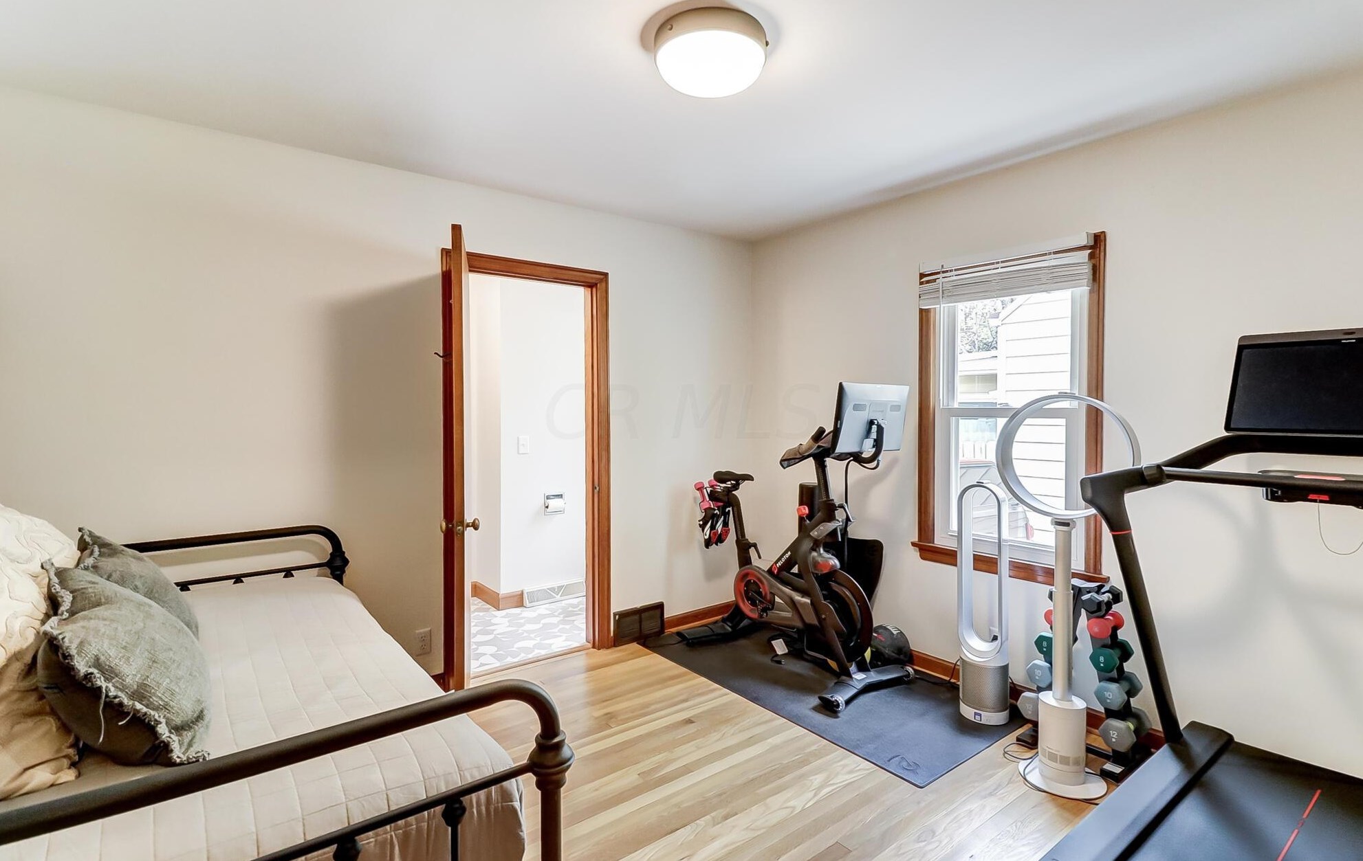 703 Dominion Blvd, Columbus OH  43214-2275 exterior