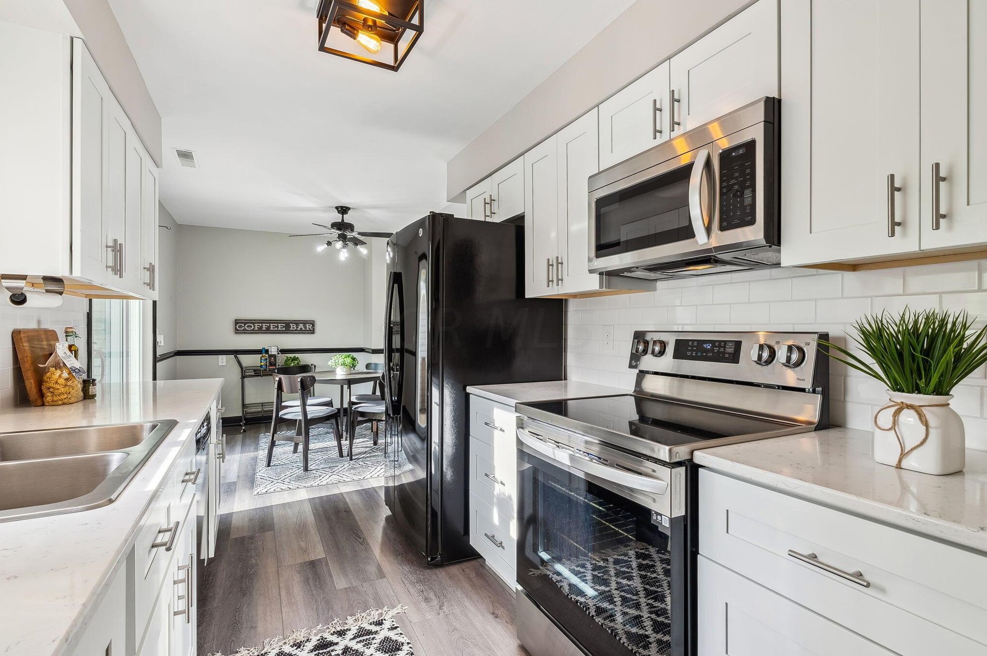 247 Hamilton Rd, Columbus OH  43213-1311 exterior