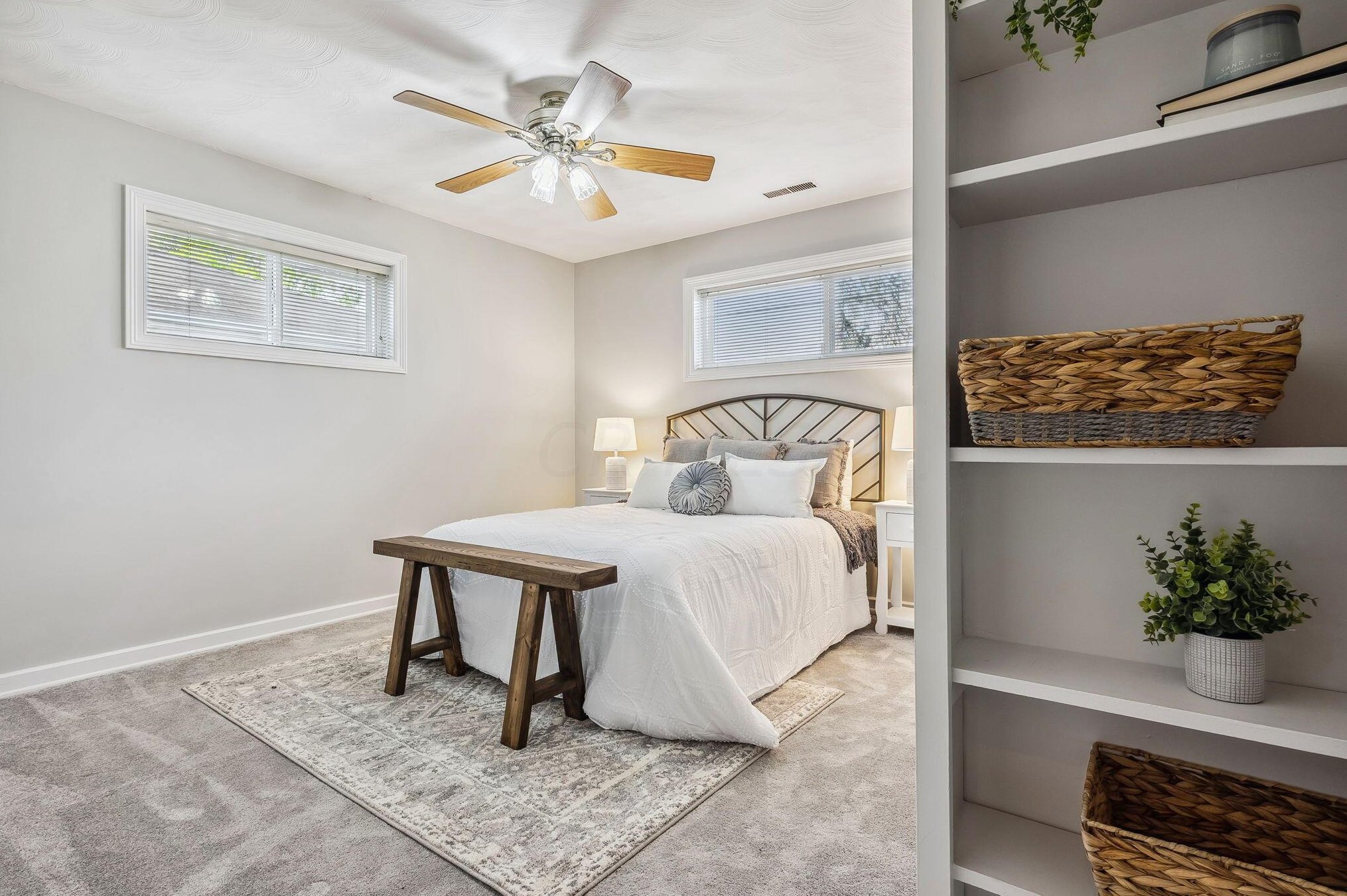 247 Hamilton Rd, Columbus OH  43213-1311 exterior