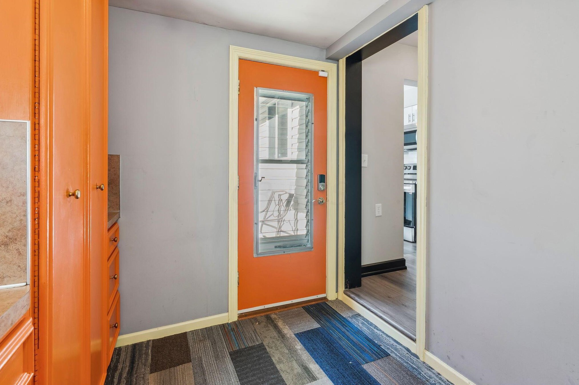 247 Hamilton Rd, Columbus OH  43213-1311 exterior