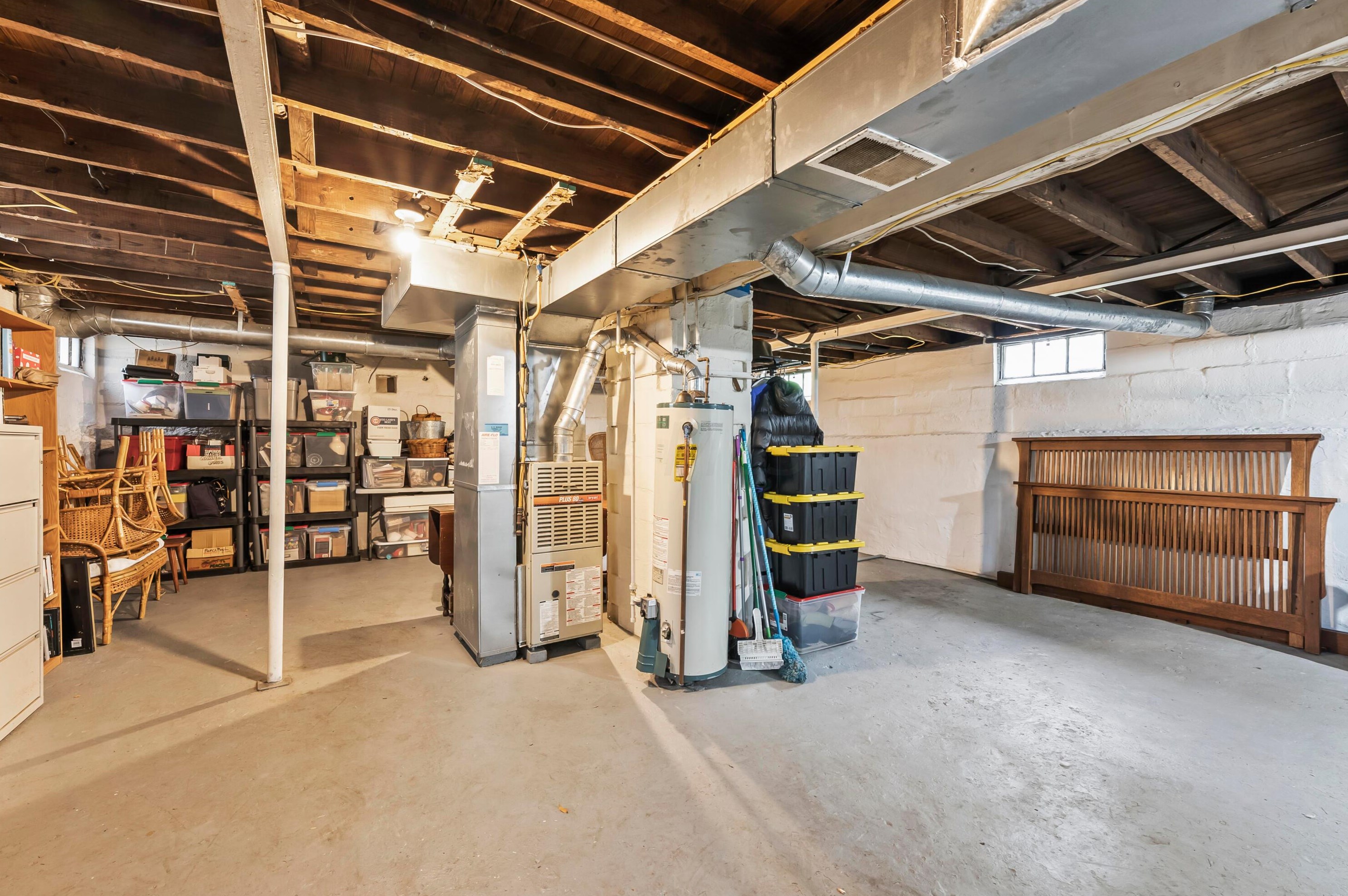 3189 Mcguffey Rd, Columbus OH  43224-4141 exterior