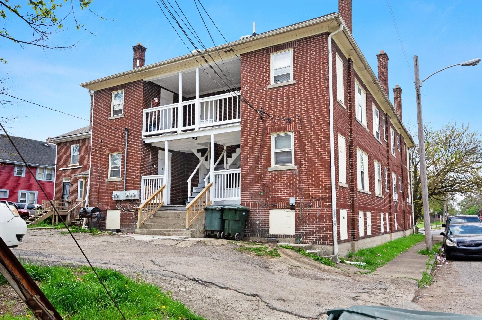 1038 Lockbourne Rd, Columbus OH 43206-1663 exterior