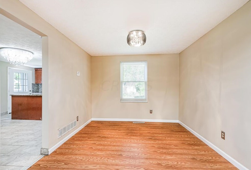 5599 Natalie Ct, Westerville OH  43081-4322 exterior