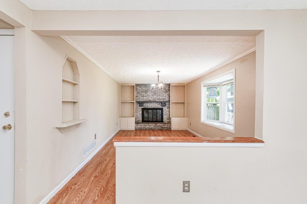 5599 Natalie Ct, Westerville OH  43081-4322 exterior