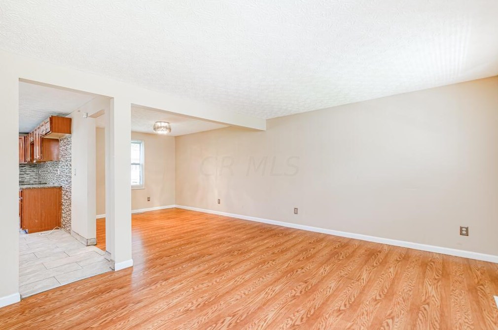 5599 Natalie Ct, Westerville OH  43081-4322 exterior