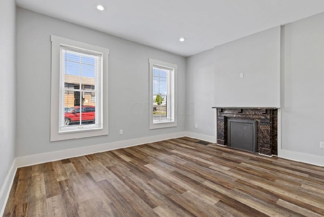 1122 Pearl St, Columbus OH 43206-3420 exterior