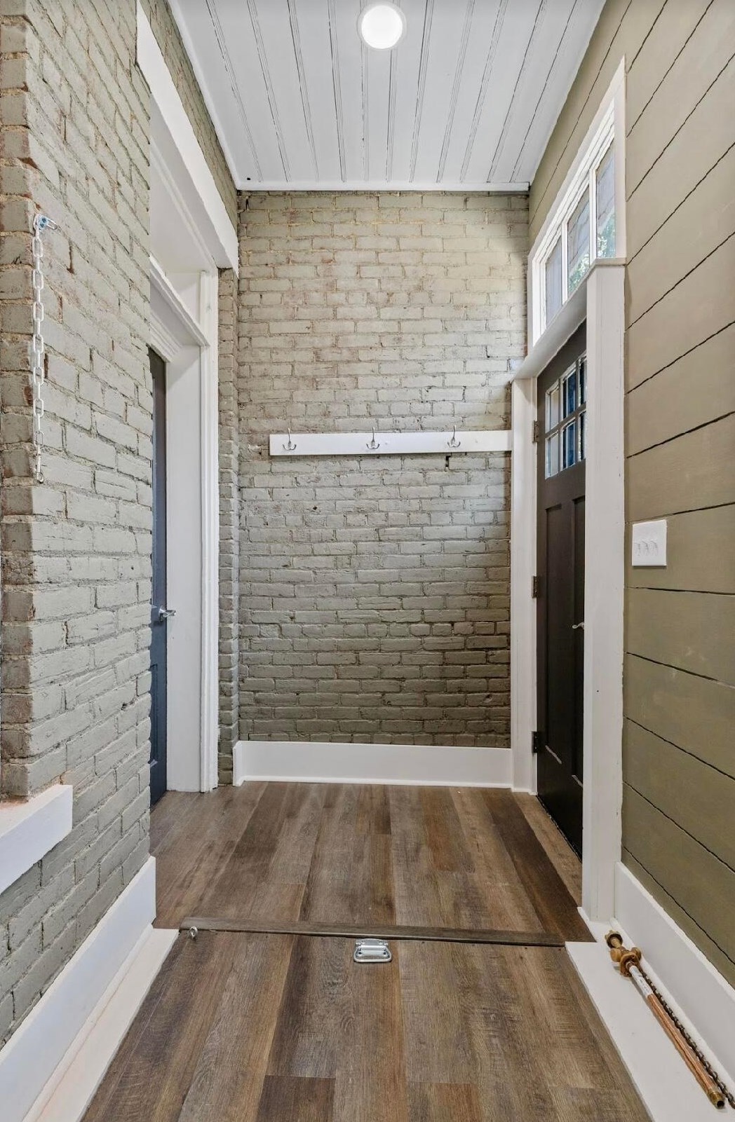 1122 Pearl St, Columbus OH 43206-3420 exterior