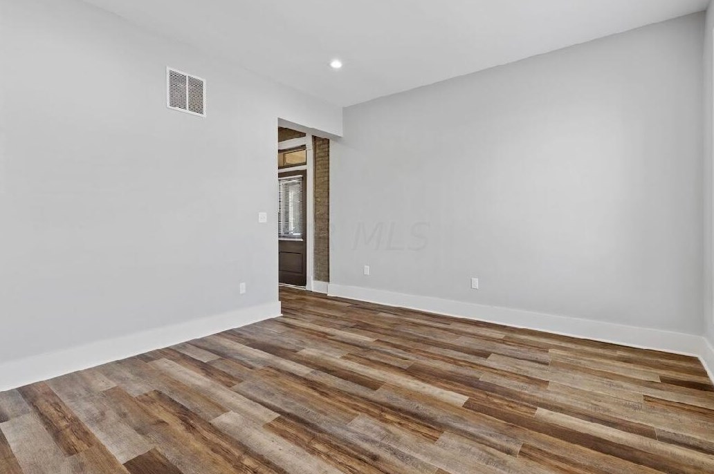 1122 Pearl St, Columbus OH 43206-3420 exterior