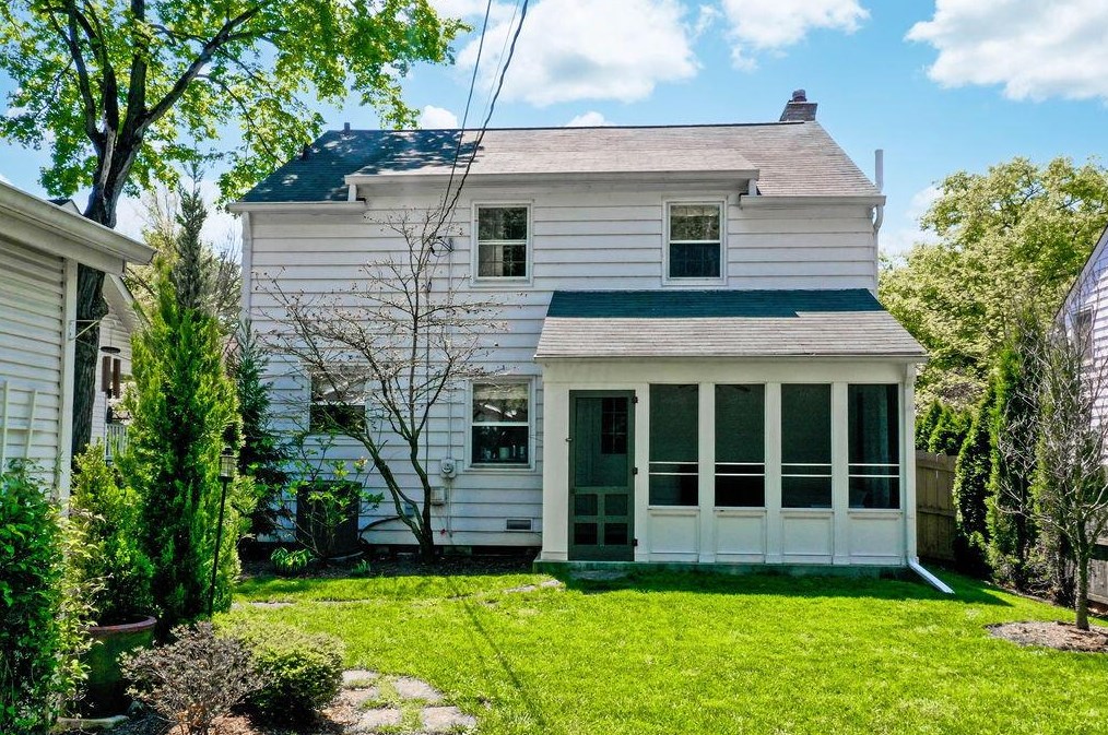 280 Winthrop Rd, Columbus OH  43214-3642 exterior