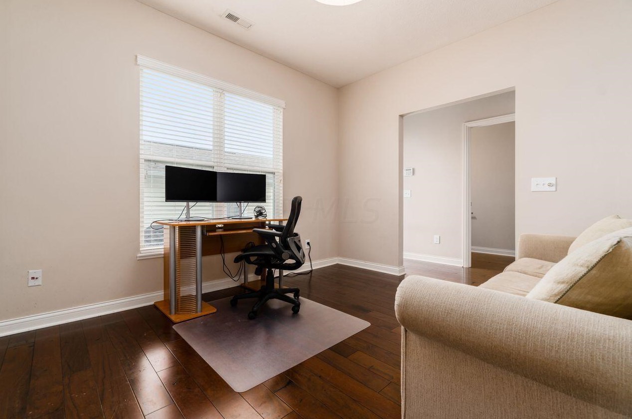 5979 Trumhall Ave, Westerville OH  43081-6043 exterior