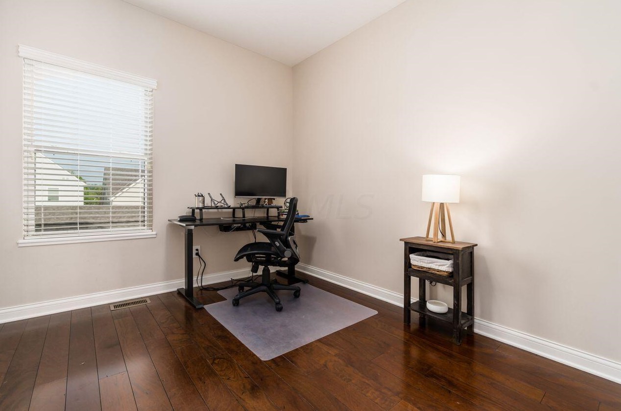 5979 Trumhall Ave, Westerville OH  43081-6043 exterior