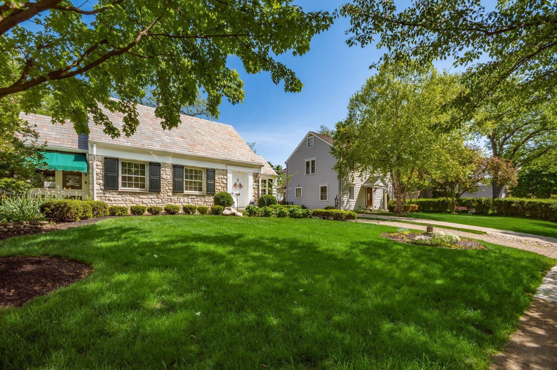 1710 Essex Rd, Columbus OH  43221-3845 exterior