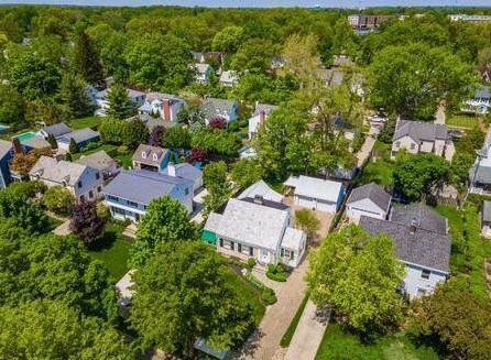 1710 Essex Rd, Columbus OH  43221-3845 exterior