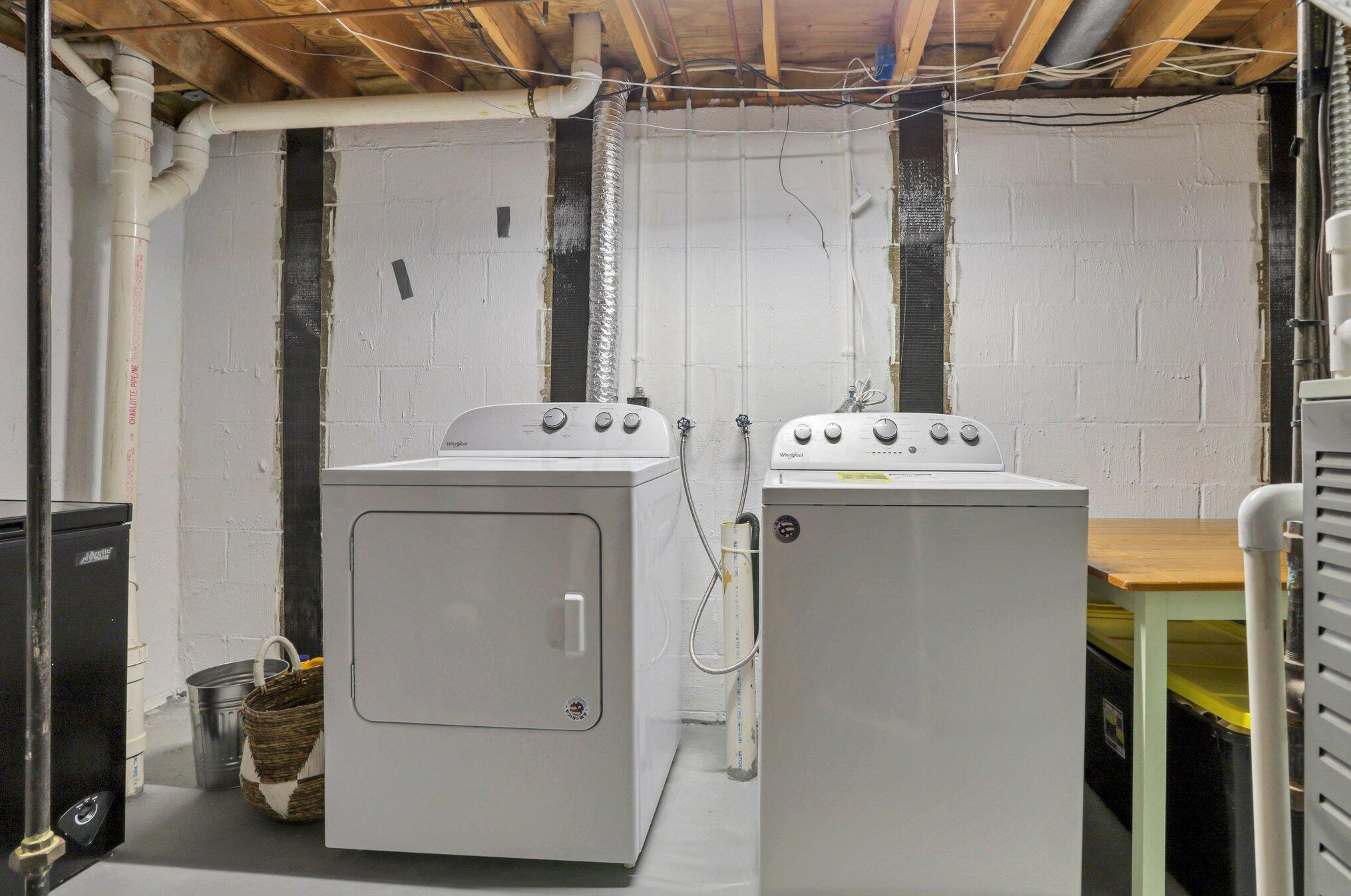 5385 Wolf Run Dr, Columbus OH  43230-4532 exterior