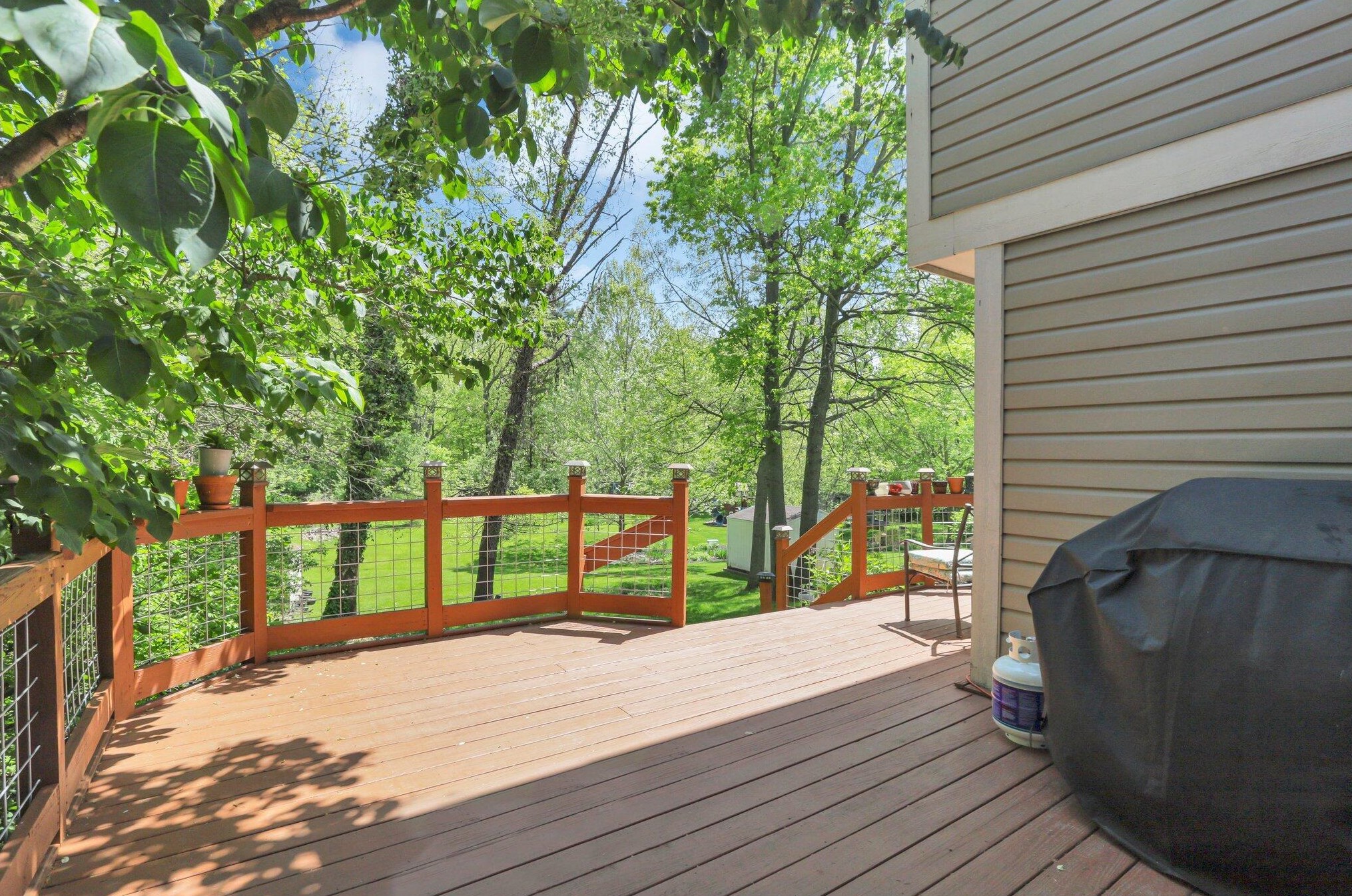 5385 Wolf Run Dr, Columbus OH  43230-4532 exterior