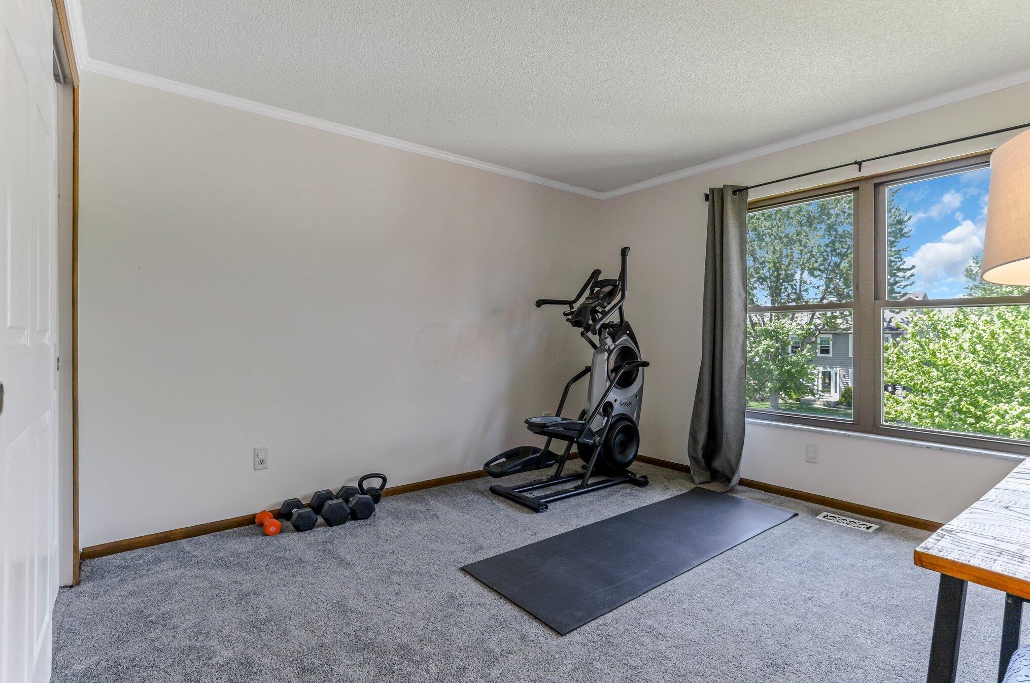 5385 Wolf Run Dr, Columbus OH  43230-4532 exterior