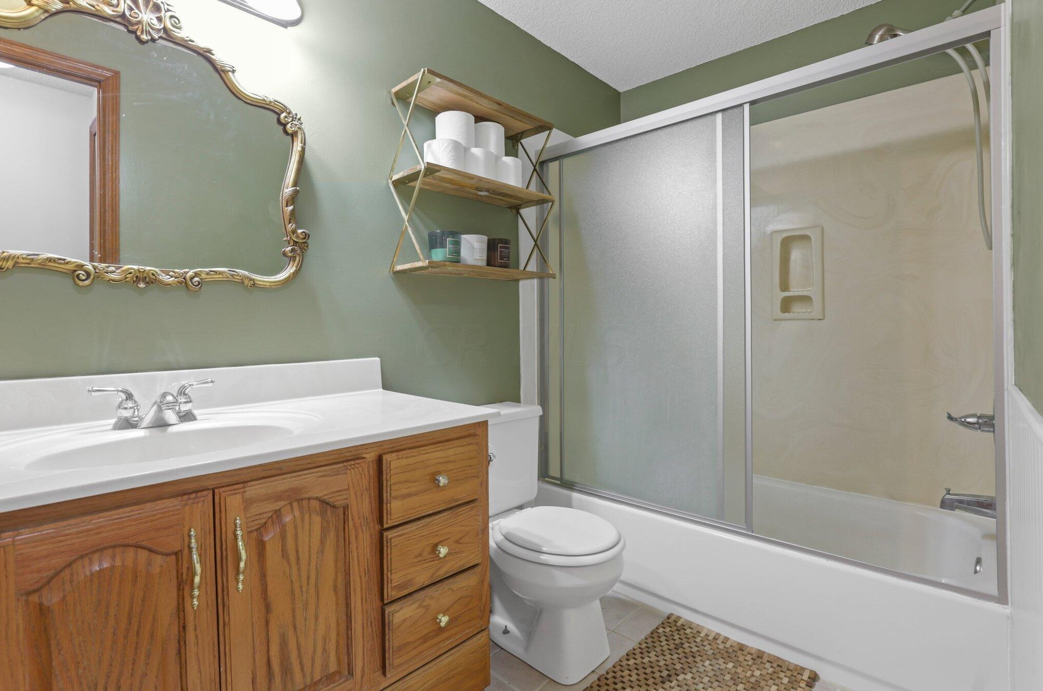 5385 Wolf Run Dr, Columbus OH  43230-4532 exterior