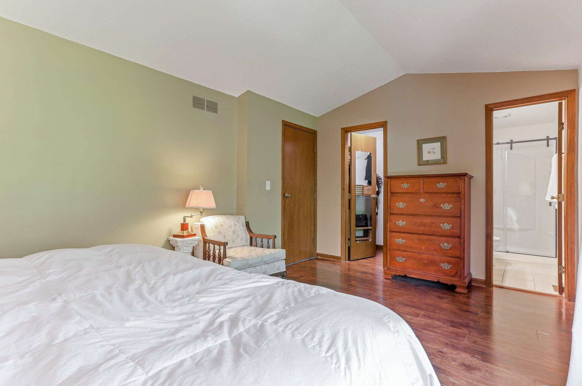 5385 Wolf Run Dr, Columbus OH  43230-4532 exterior